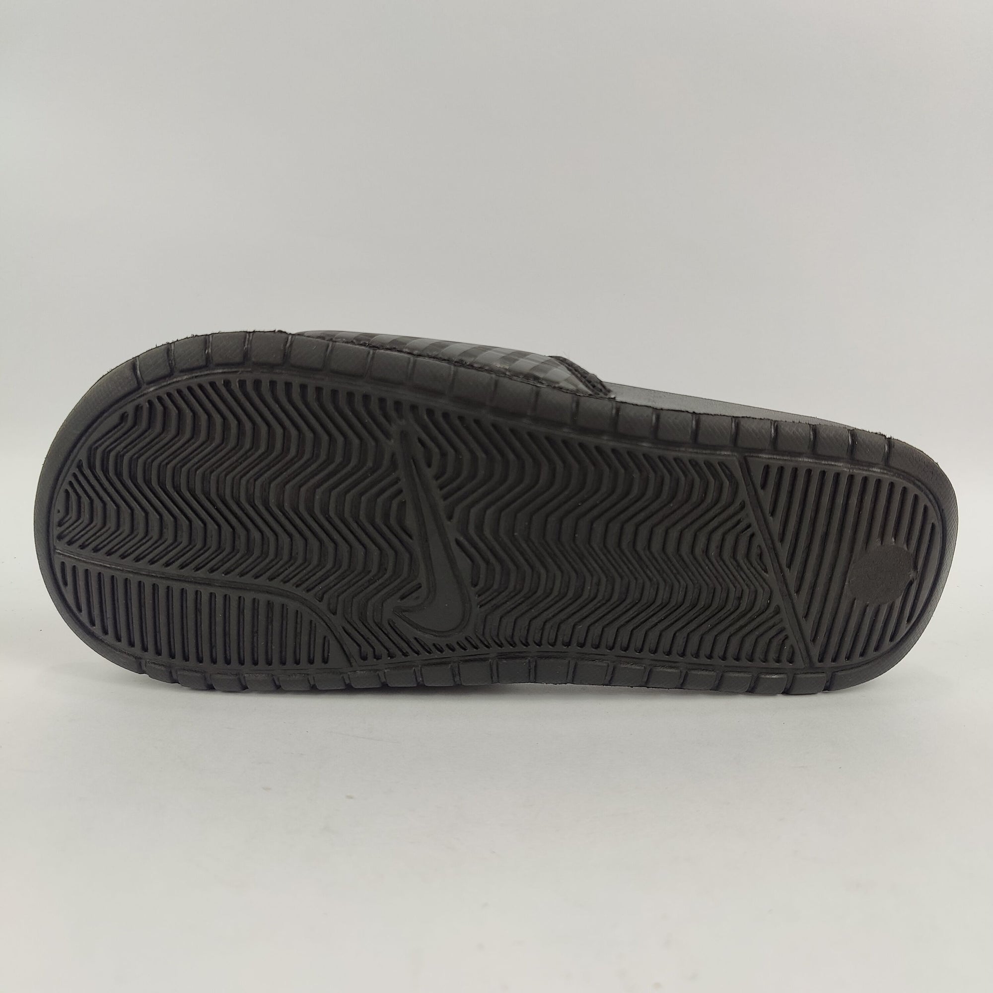 Nike Benassi (UK/PK 4.5) - 3801014