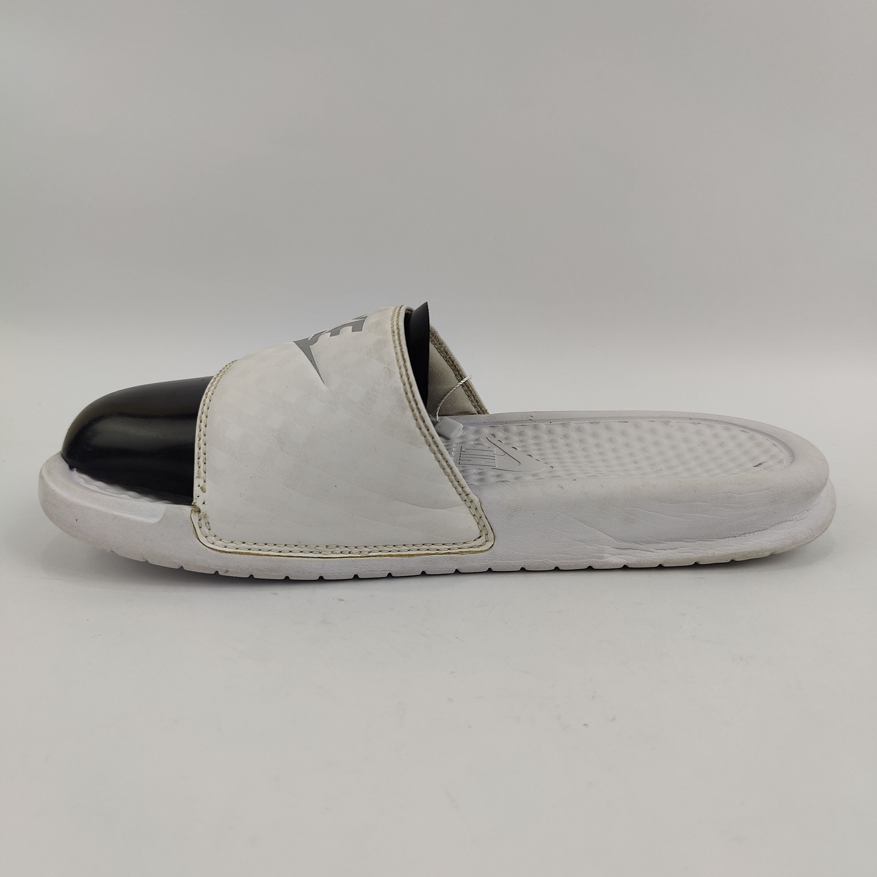 Nike Benassi (UK/PK 4.5) - 3801021
