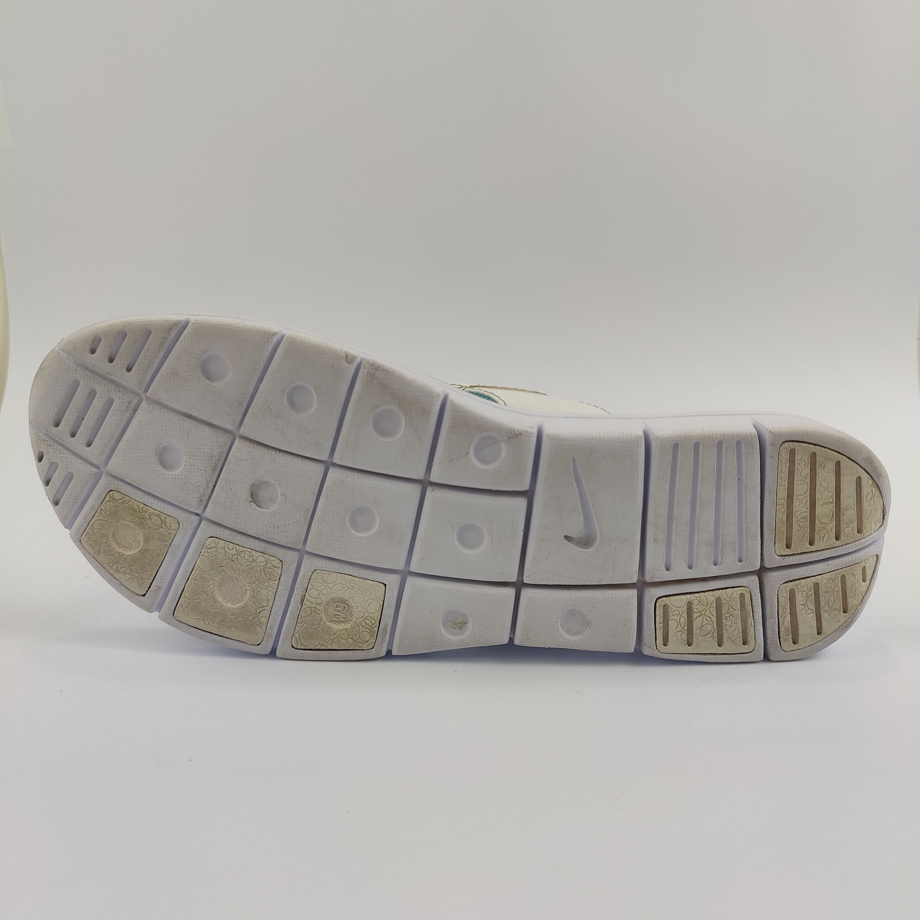 Nike Comfort Sandal (UK/PK 6.5) - 4051008