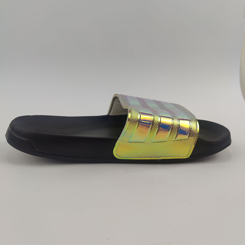 Adidas Adilette Slides (UK/PK 7) - 4051007