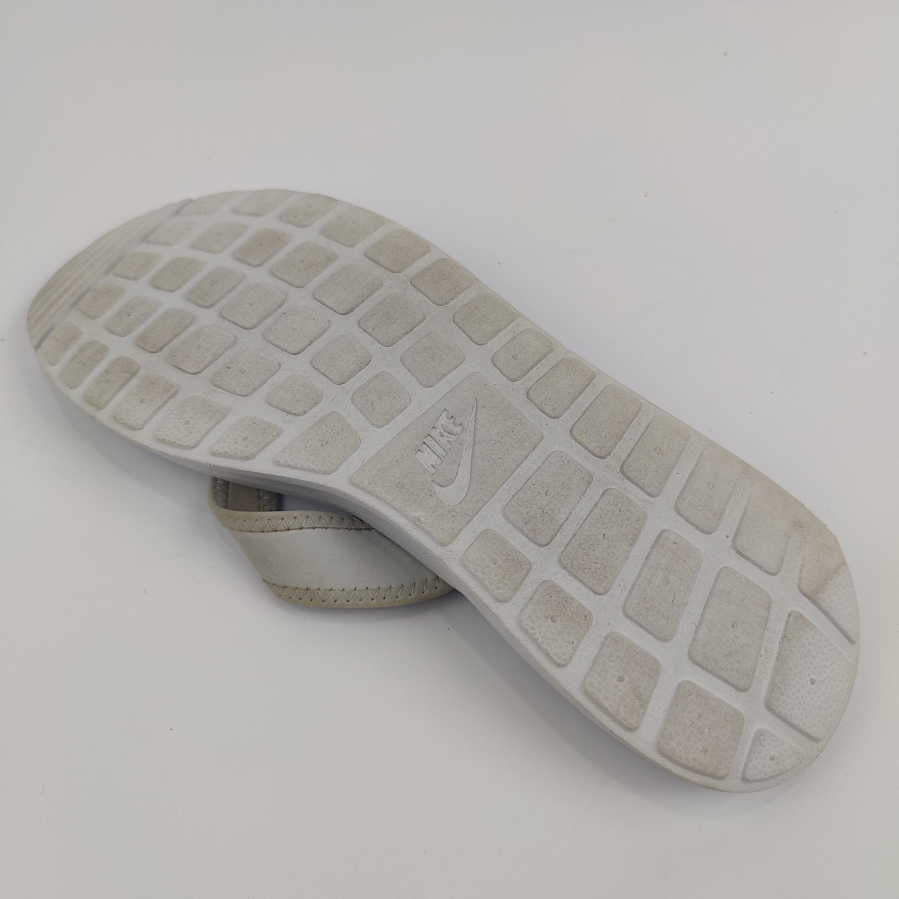 Nike Ultra Slides (UK/PK 5.5) - 3901048