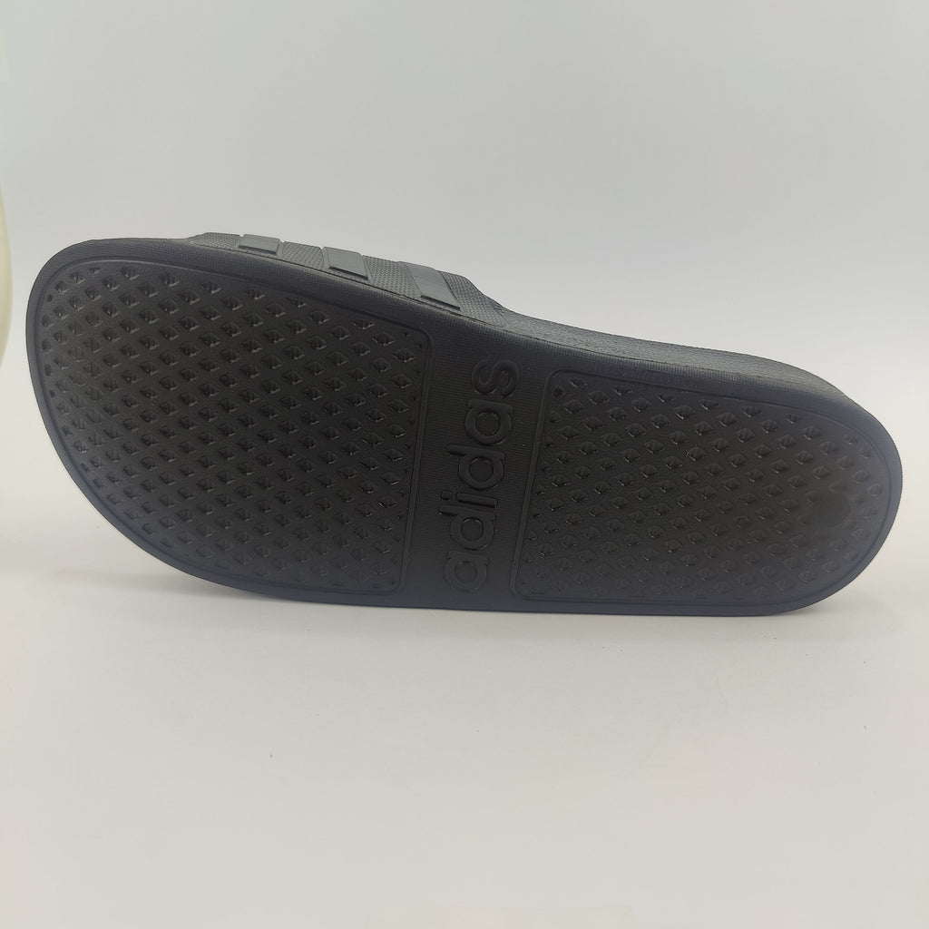 Adidas Adilette Slides (UK/PK 7) - 4101083