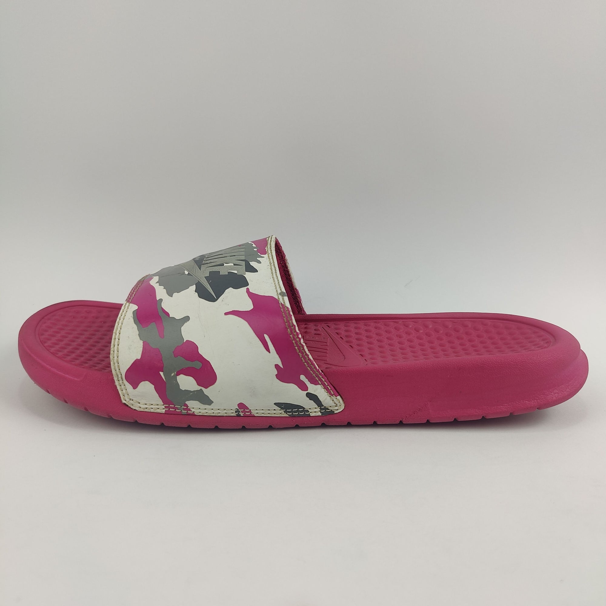 Nike Benassi Slides (UK/PK 8.5) - 4301096