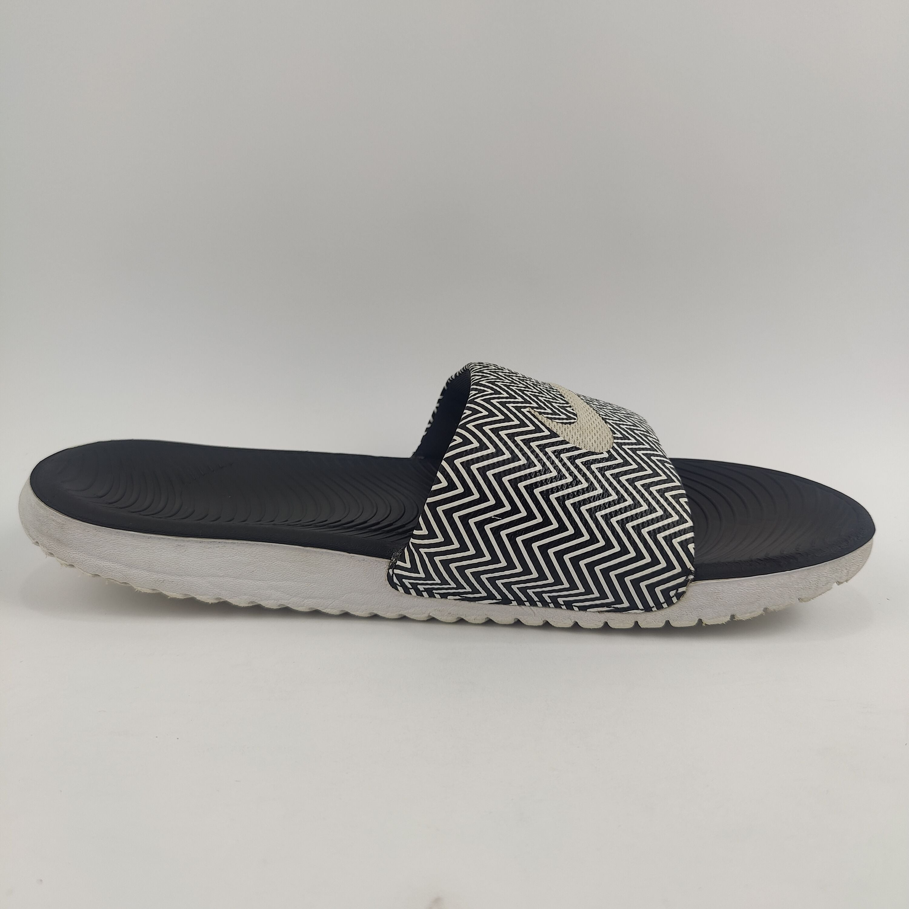 Nike Kawa Slides (UK/PK 8) - 4251091