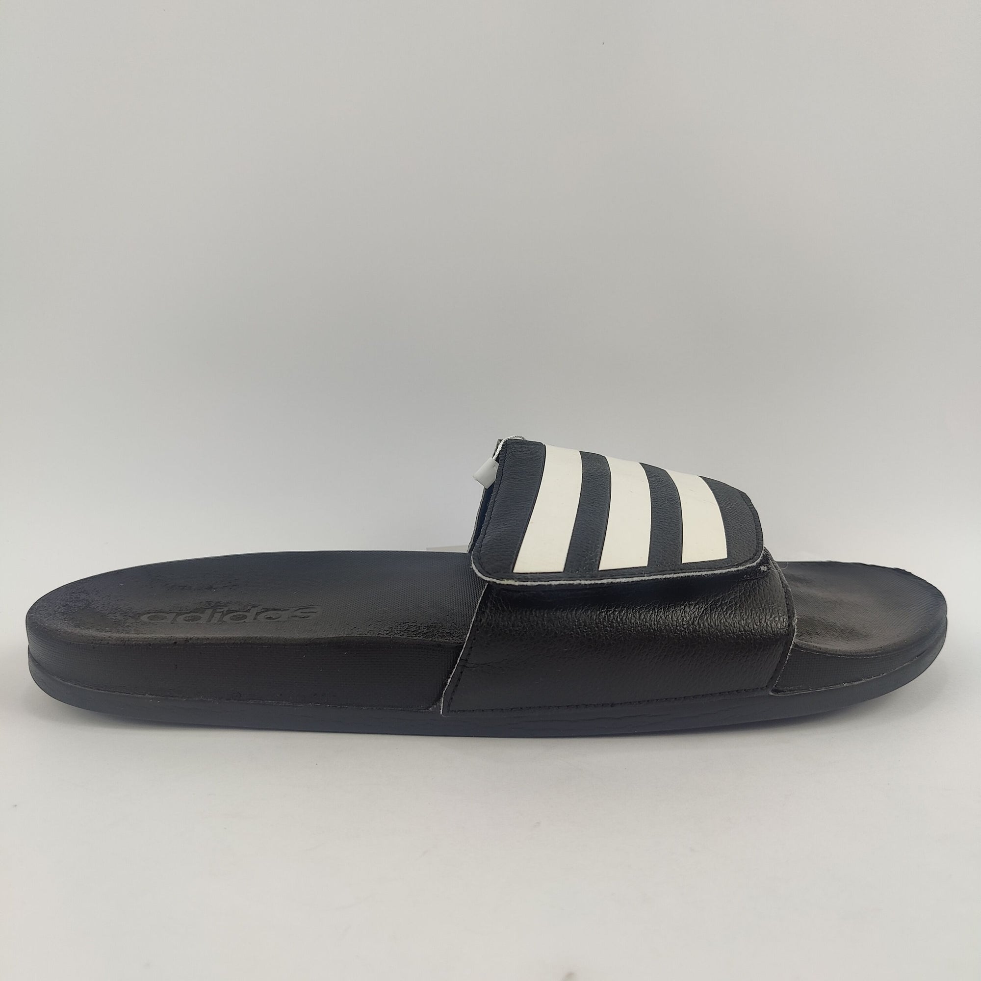Adidas Adilette Slides (UK/PK 12) - 4701074
