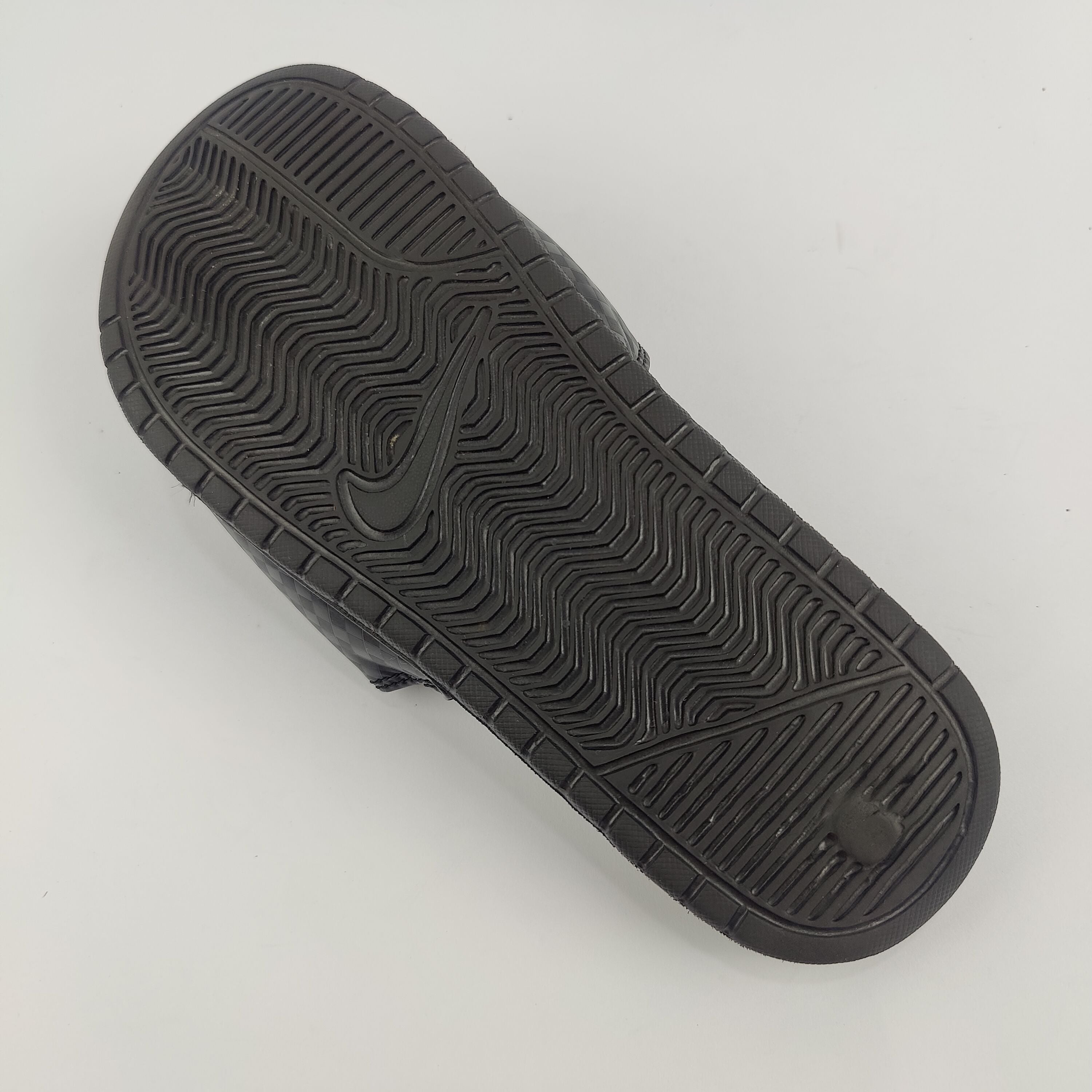 Nike Benassi Slides (UK/PK 4.5) - 3801063