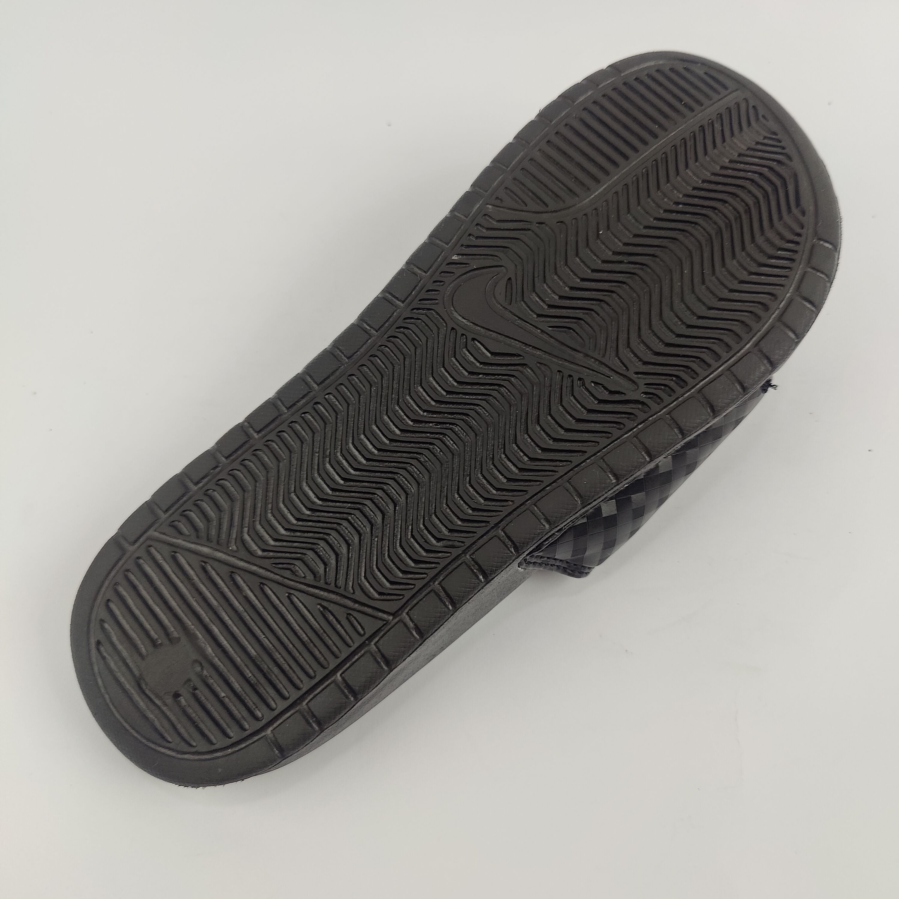 Nike Benassi Slides (UK/PK 4.5) - 3801063