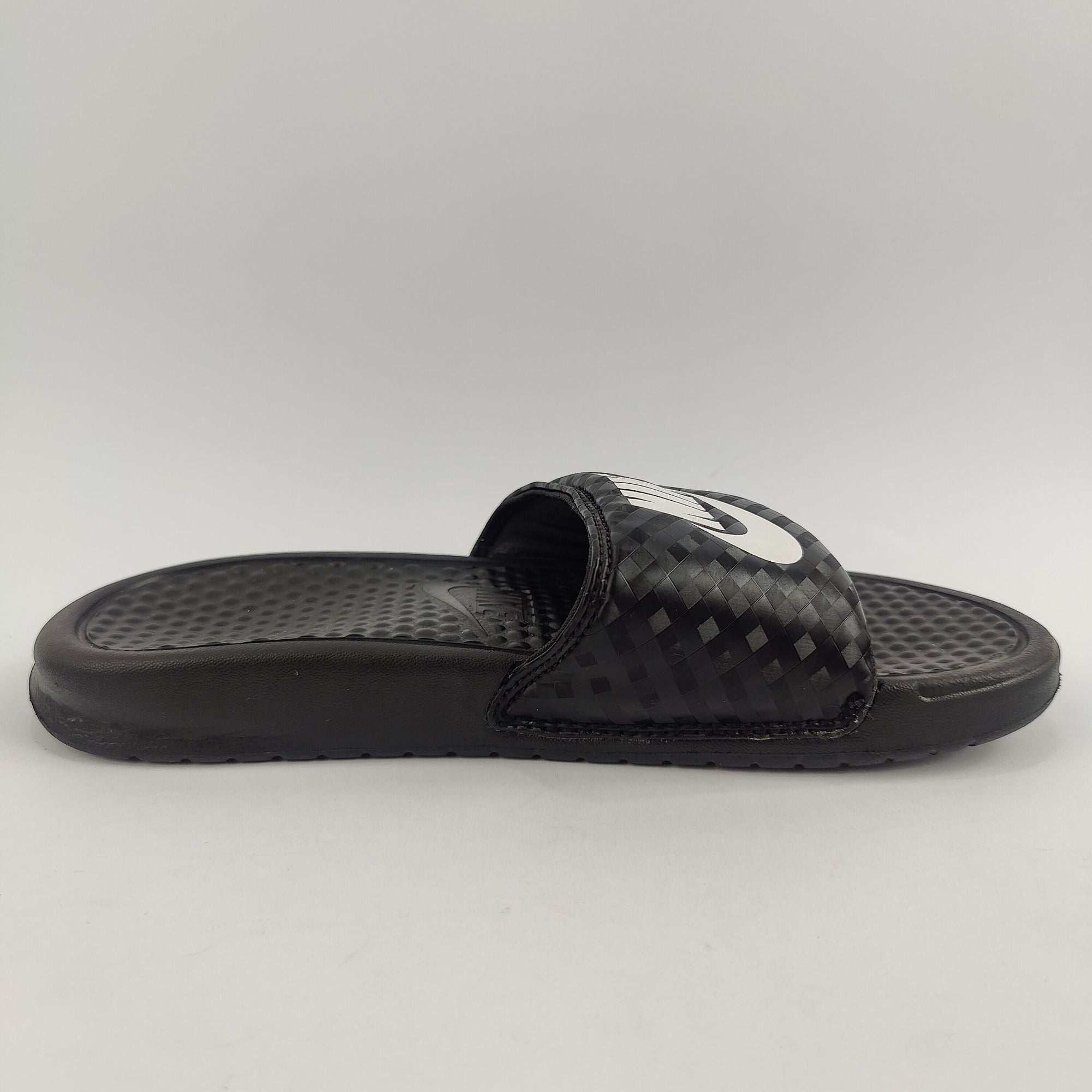 Nike Benassi Slides (UK/PK 4.5) - 3801063