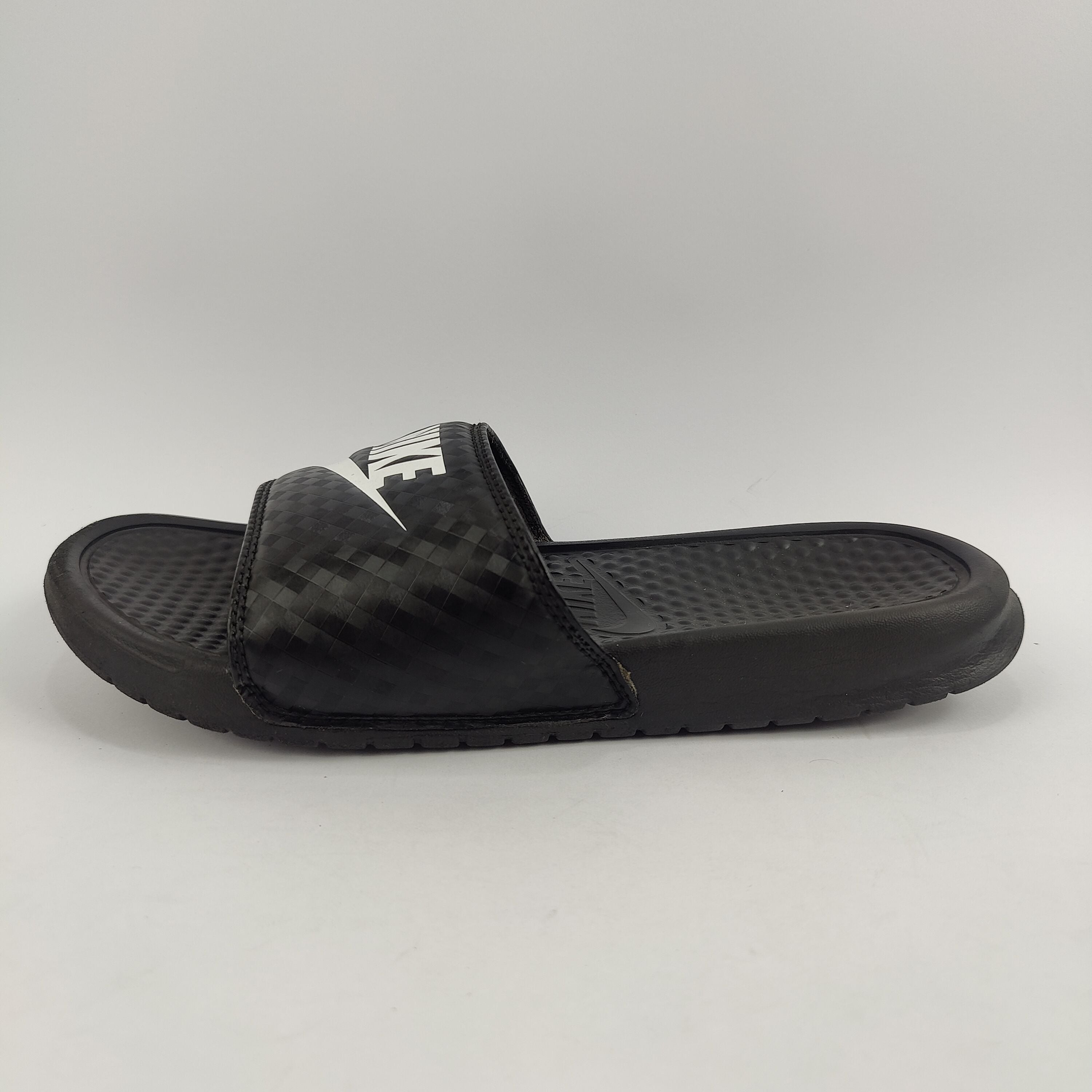 Nike Benassi Slides (UK/PK 6.5) - 4051064