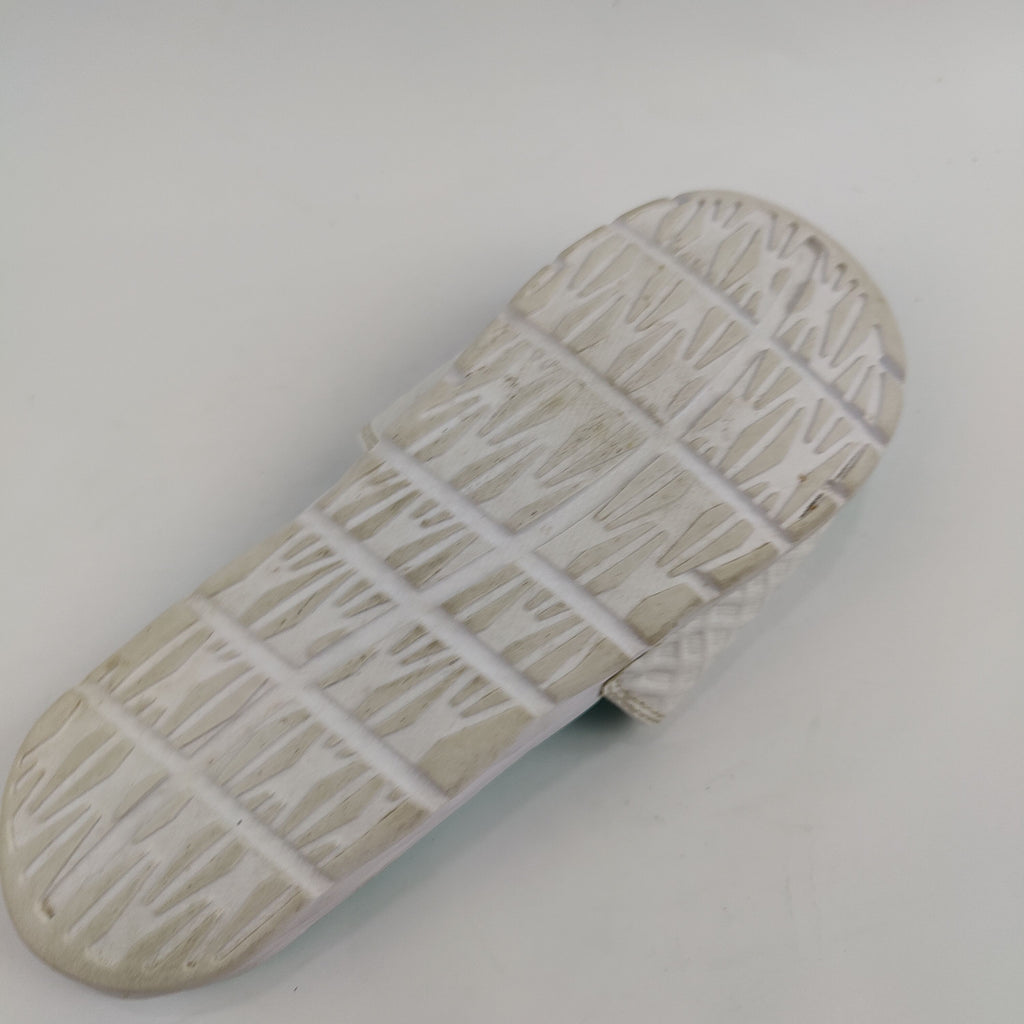 Nike Benassi Slides (UK/PK 4.5) - 3801058