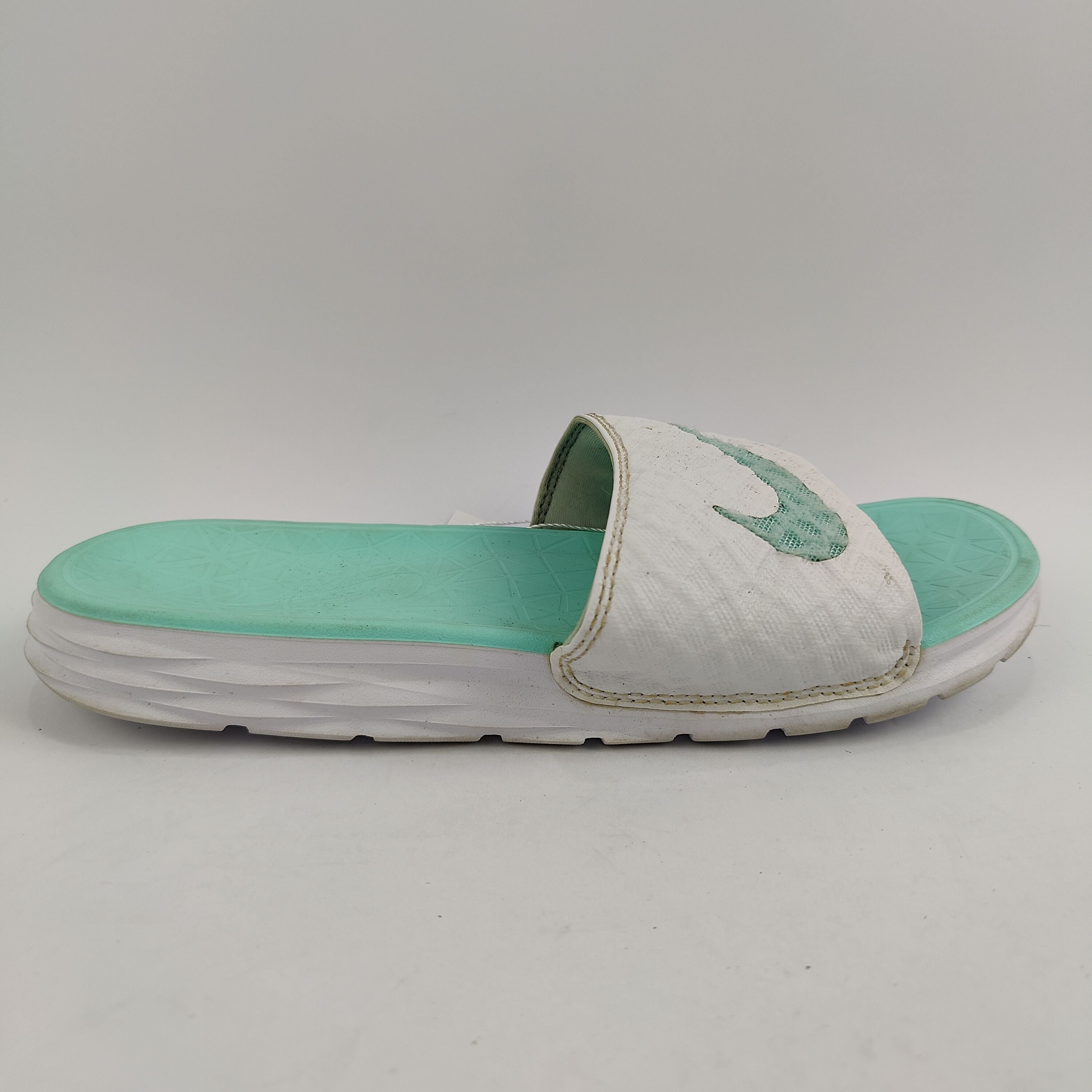 Nike Benassi Slides (UK/PK 4.5) - 3801058