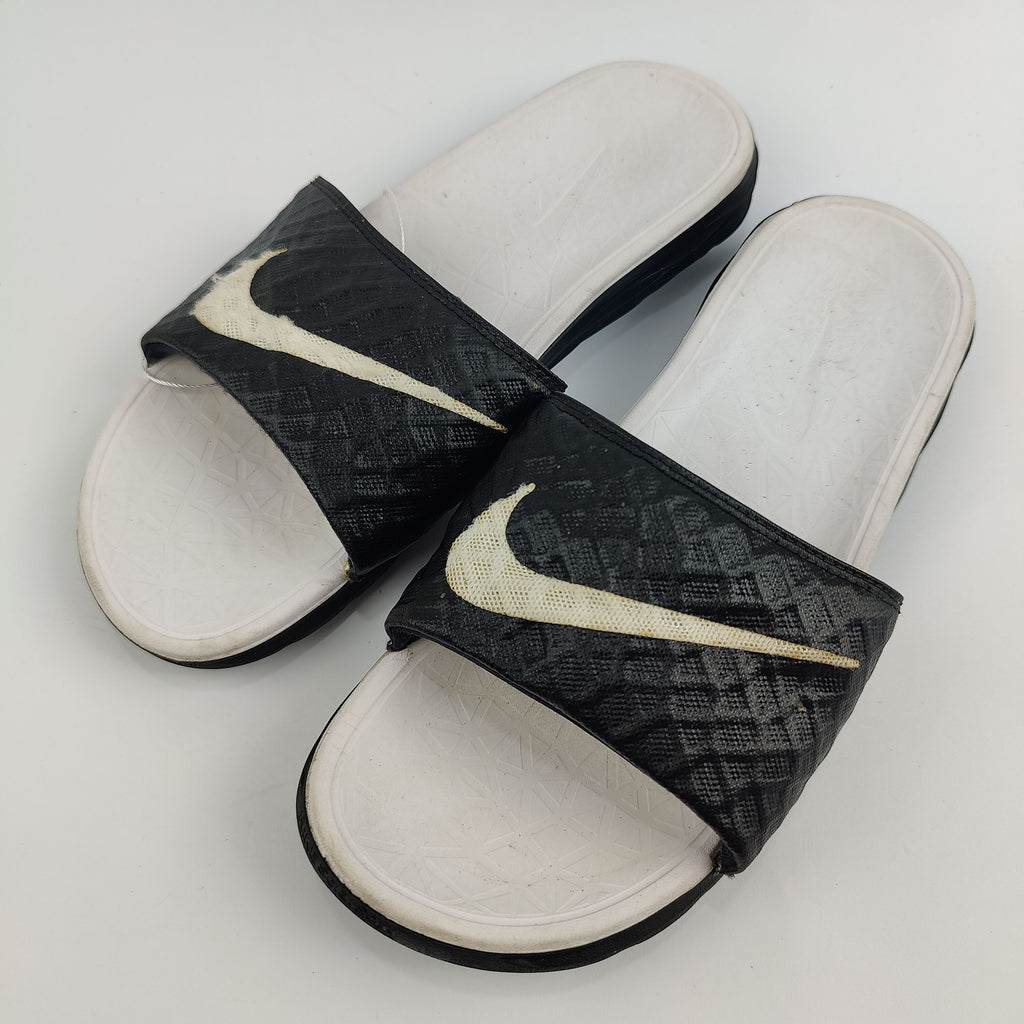 Nike Benassi Slides (UK/PK 5.5) - 3901065