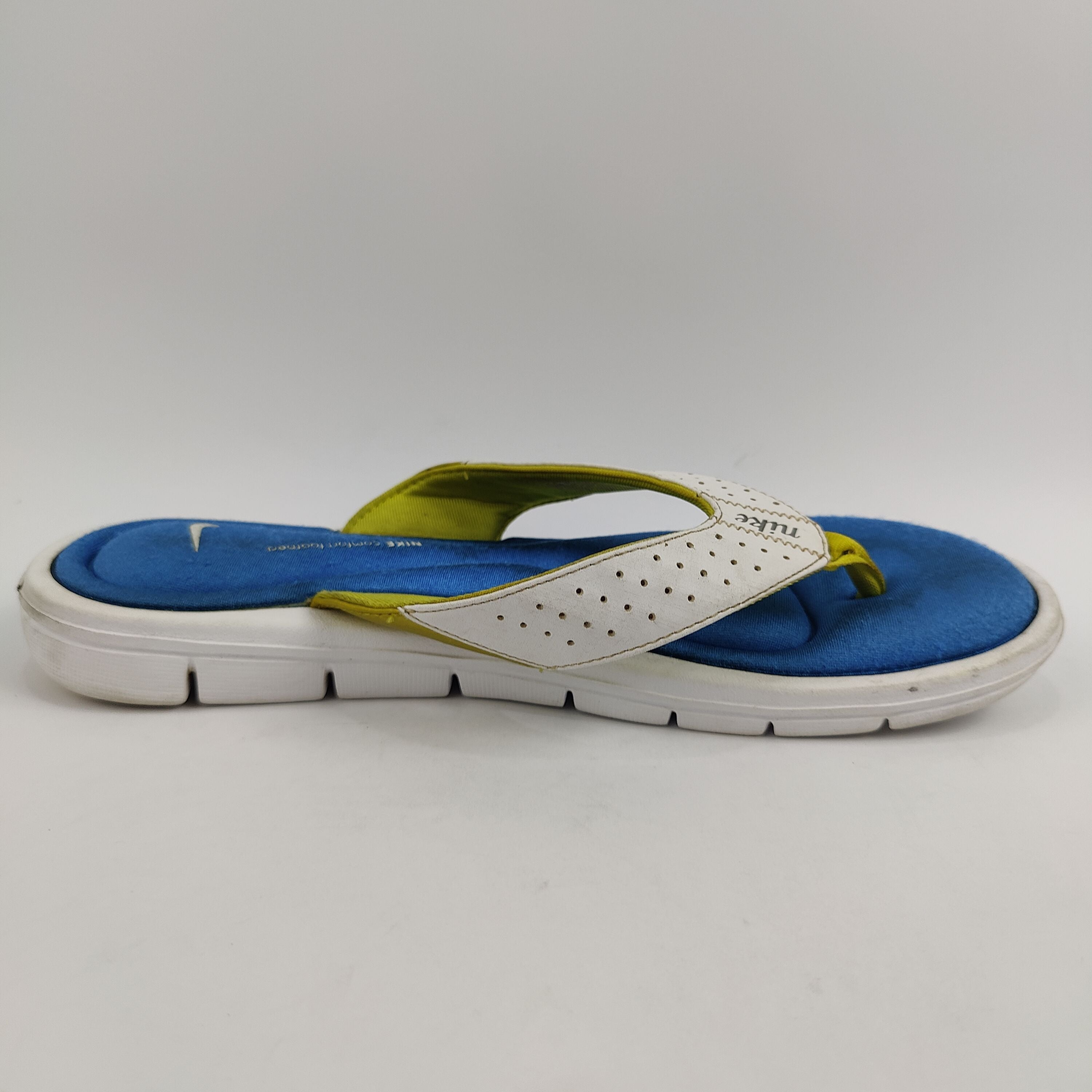 Nike Comfort Slides (UK/PK 7.5) - 4201052
