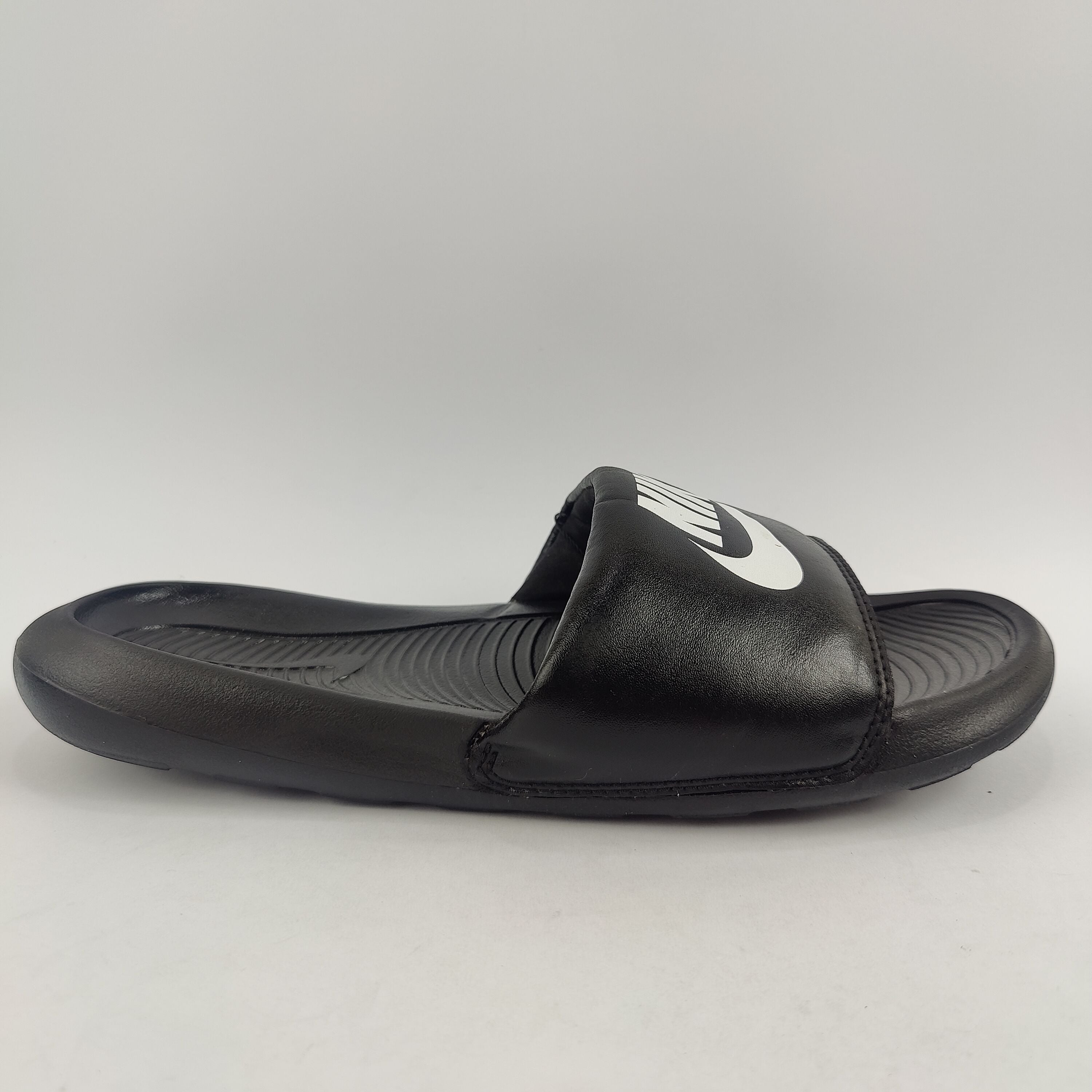 Nike One Victori Slides (UK/PK 8) - 4251128