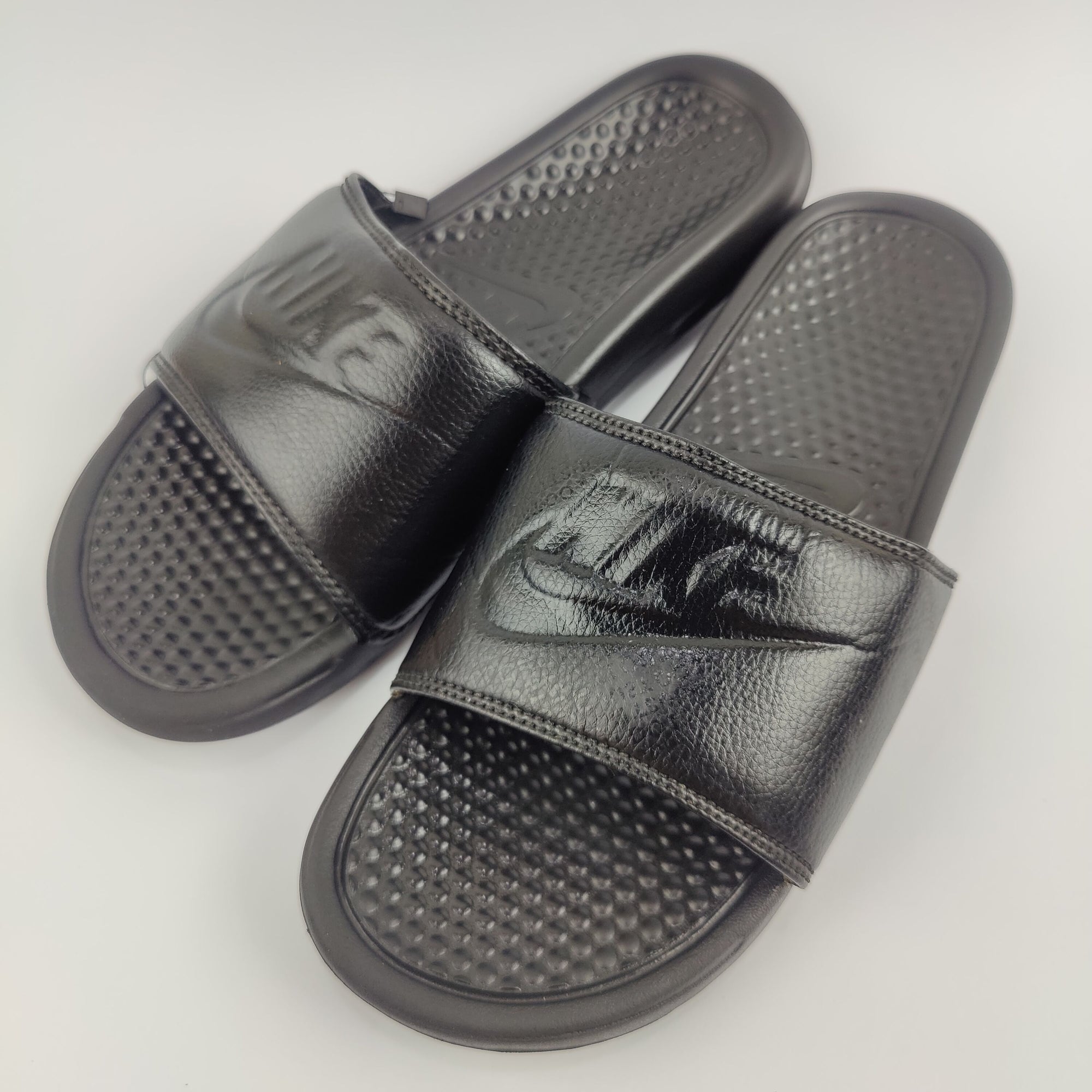 Nike Benassi Slides (UK/PK 7) - 4101113