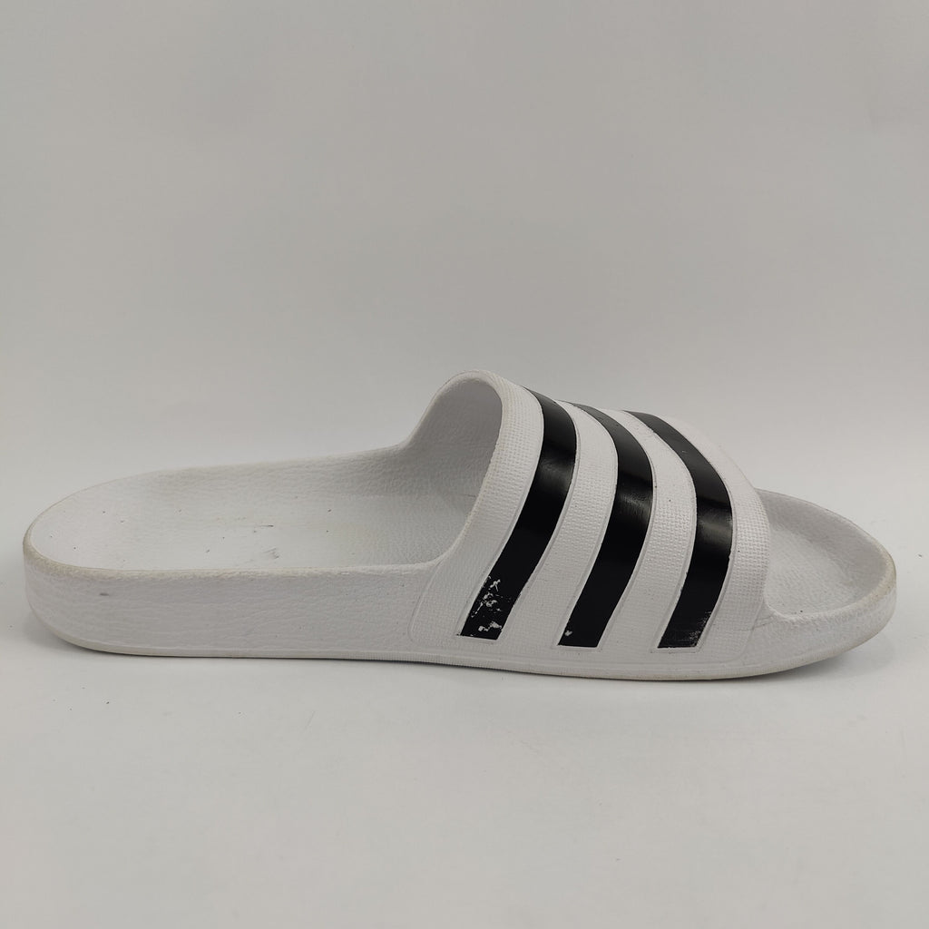Adidas Slides (UK/PK 6.5) - 4051115