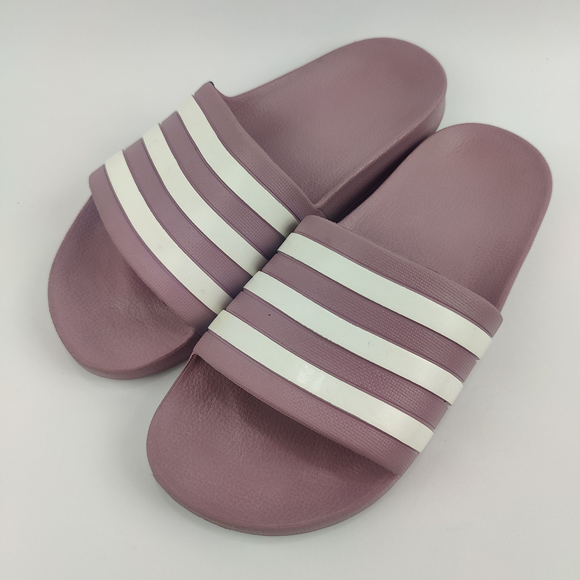 Adidas Adilette Slides (UK/PK 7) - 4051127