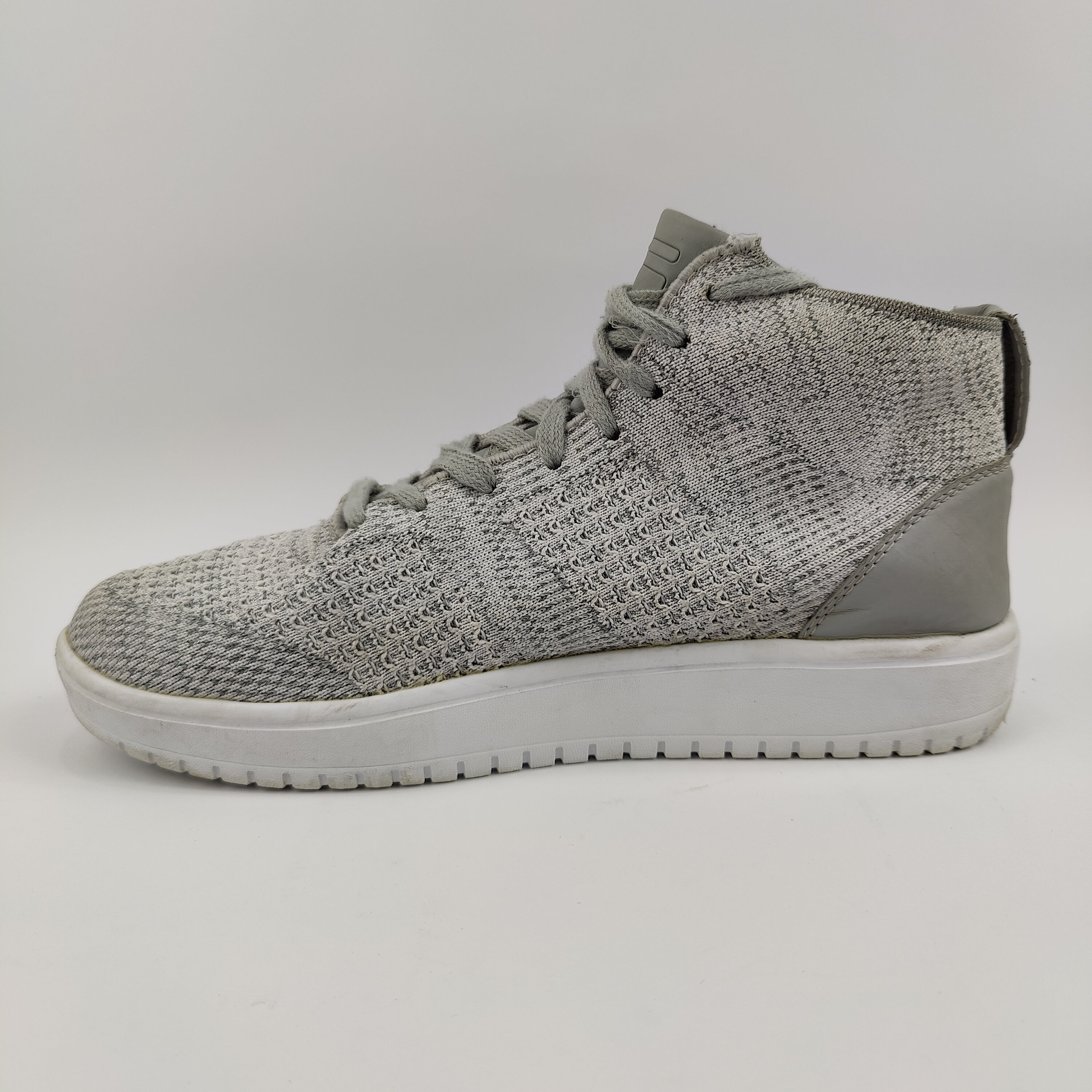High Top Sneakers (UK/PK 7.5) - 41.5 | Excellent