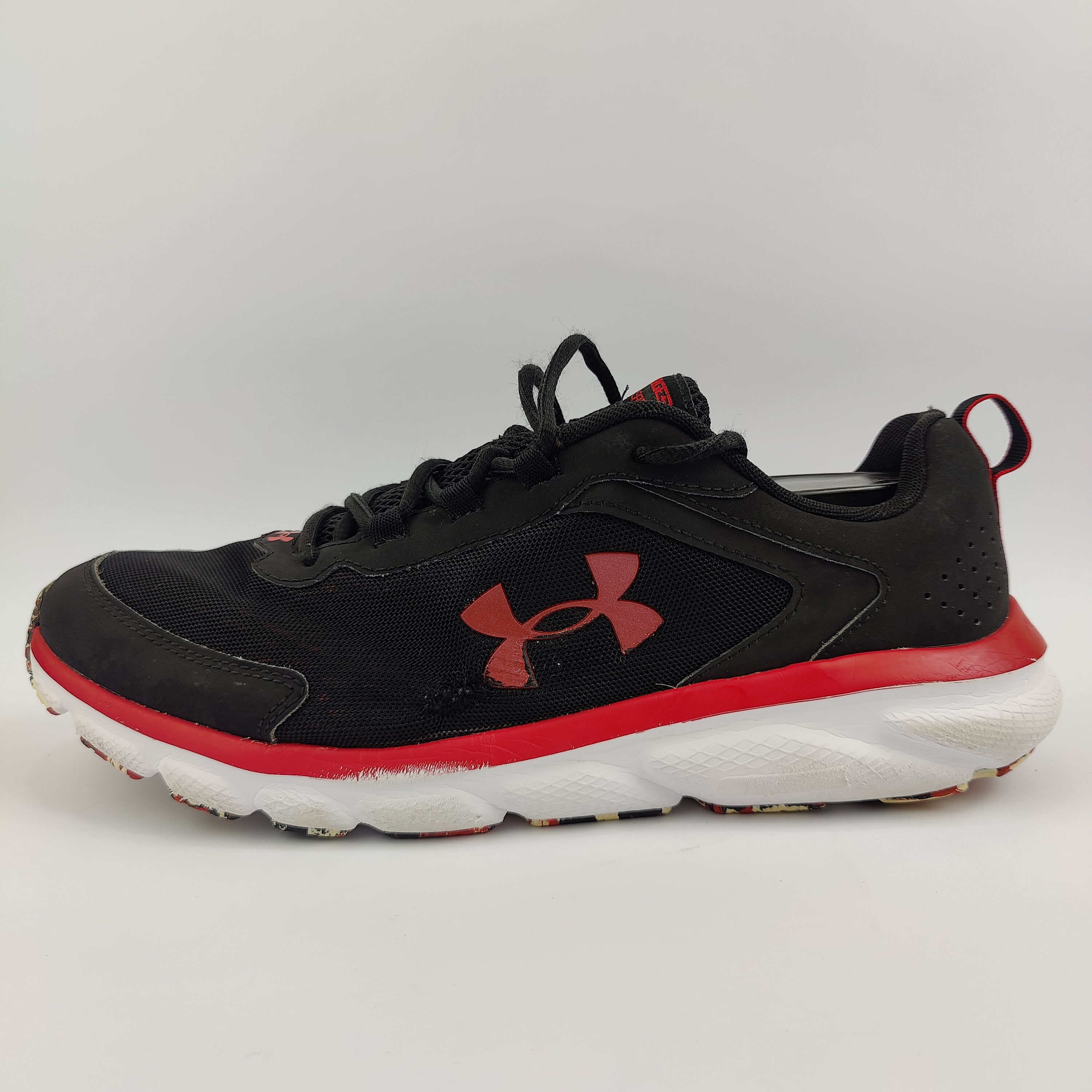 Under Armour Charged Assert 9 (UK/PK 11) - 46 | Excellent