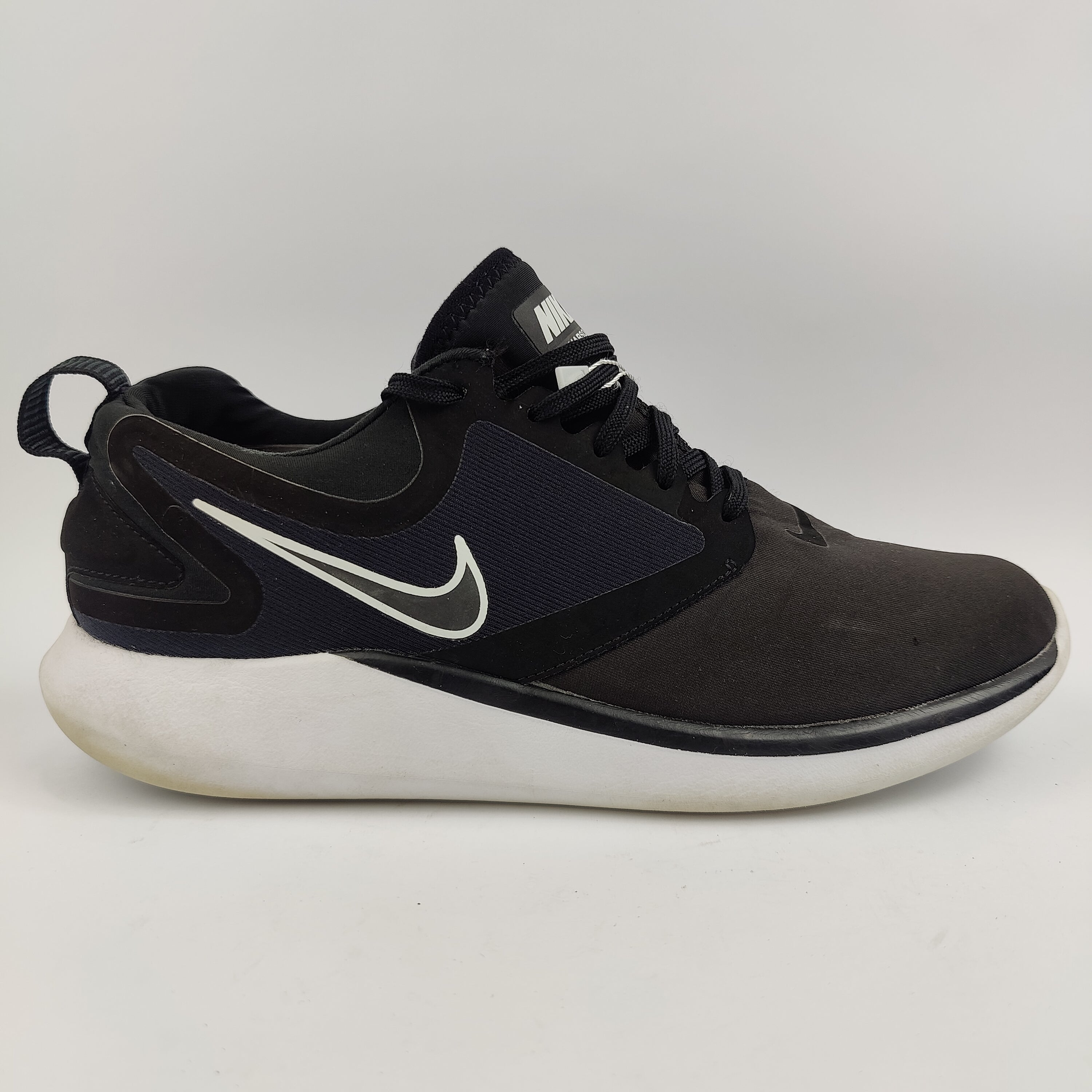 Nike Lunarsolo (UK/PK 9.5) - 44.5 | Excellent