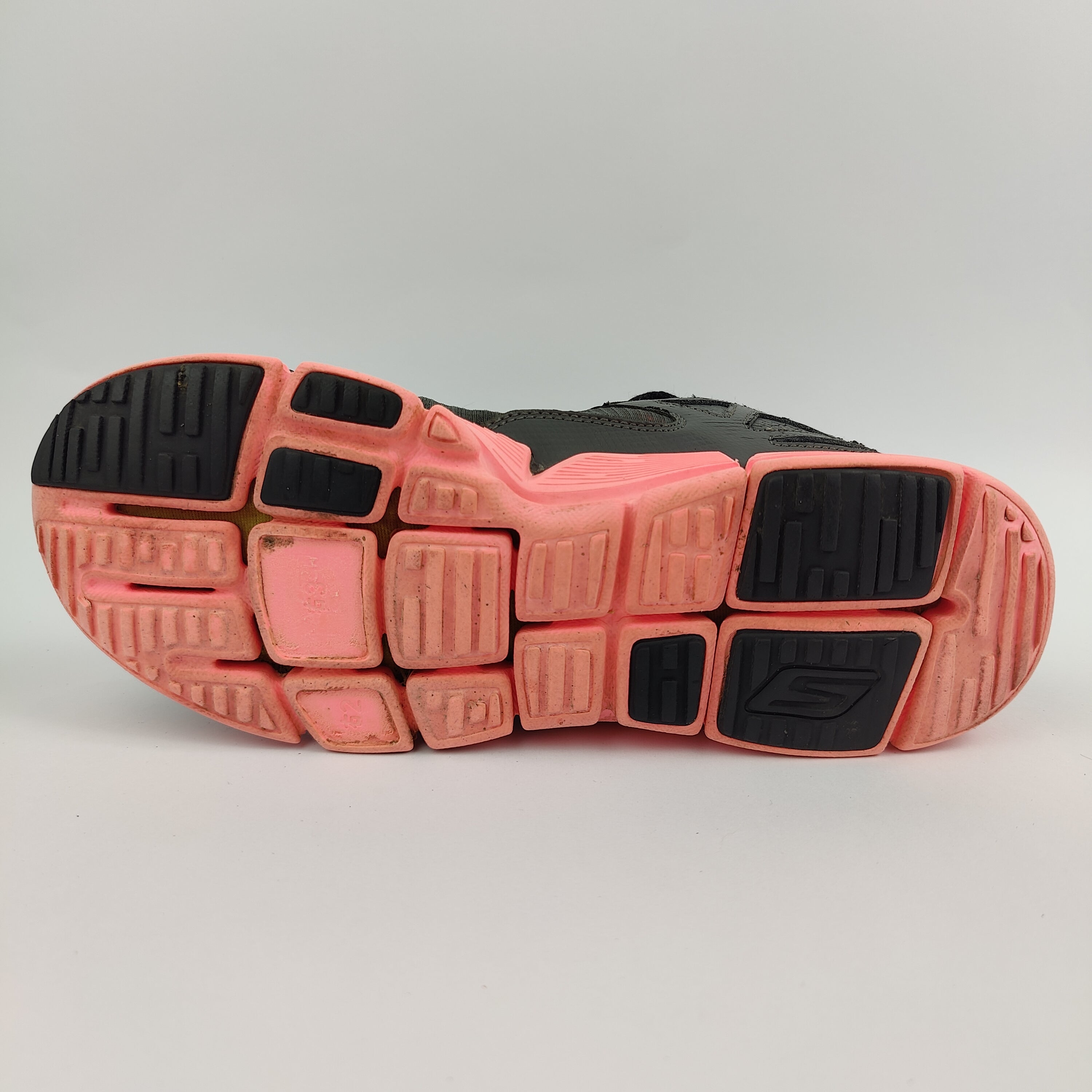 Skechers Go Bionic (UK/PK 5) - 39.5 | Excellent