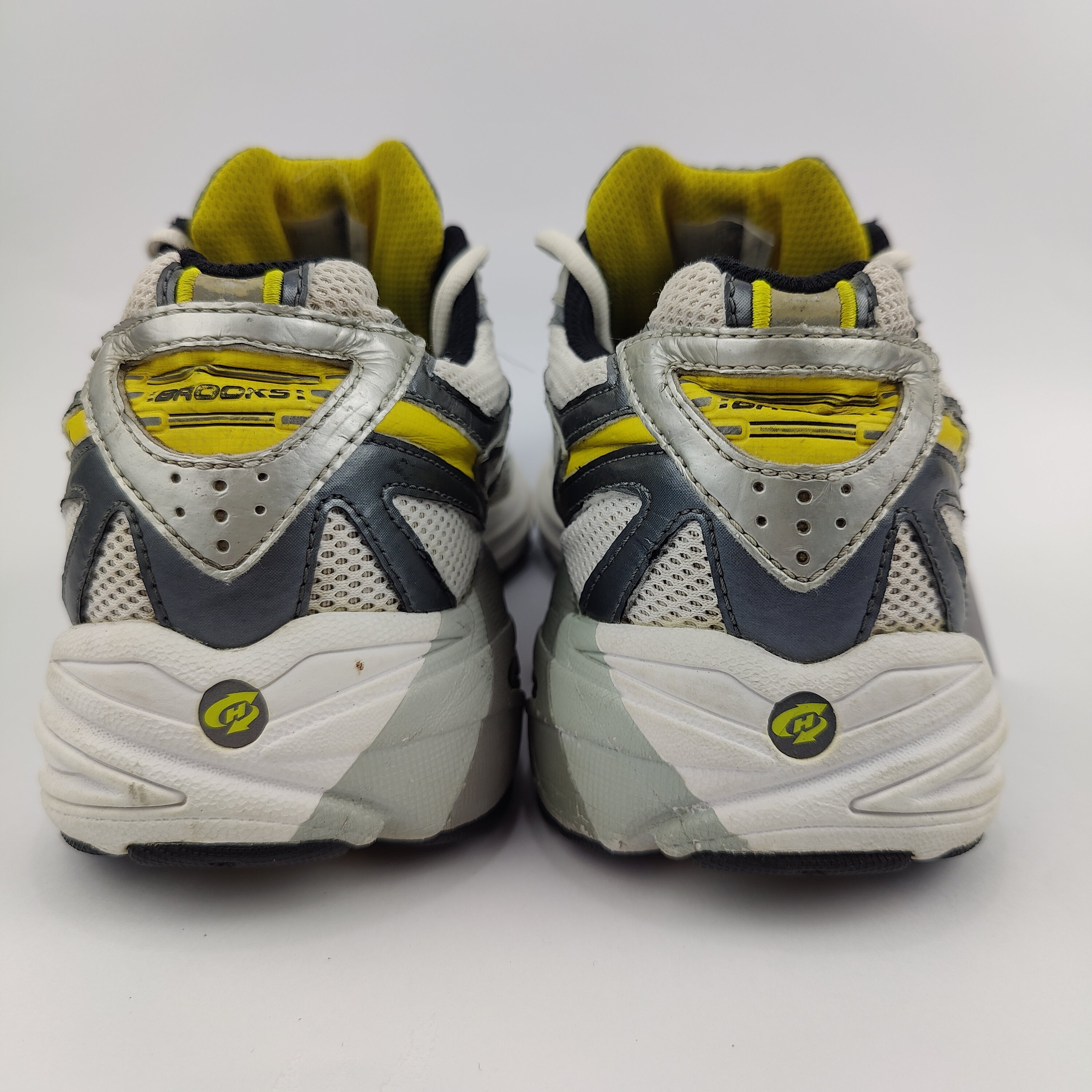 Brooks Adrenalin GTS 8 (UK/PK 10.5) - 45.5 | Excellent