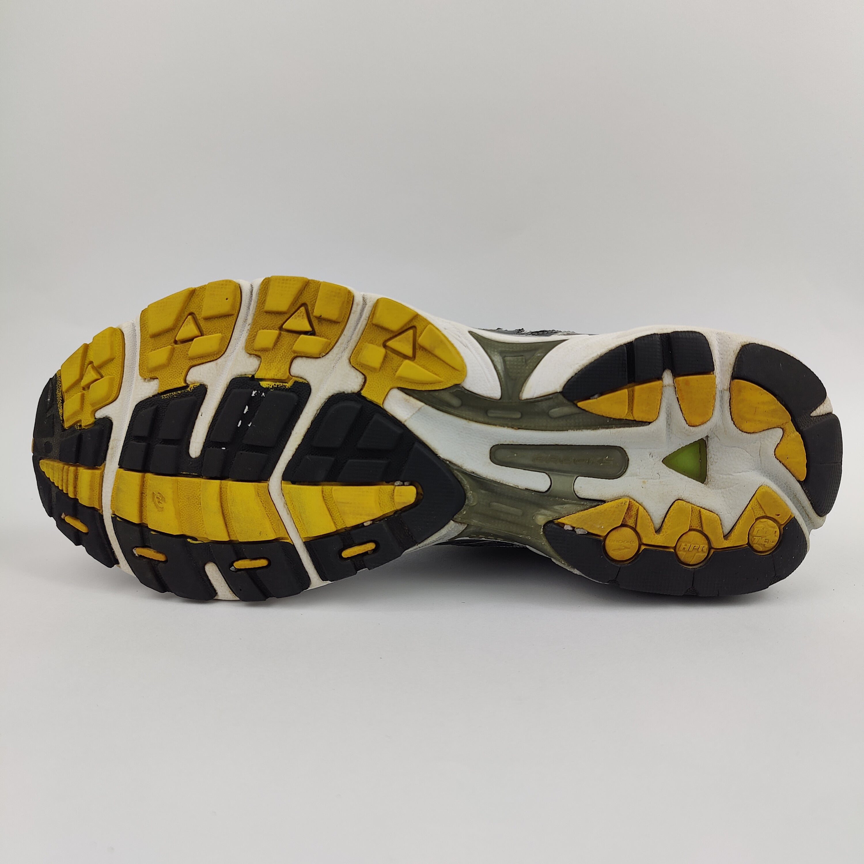 Brooks Adrenalin GTS 8 (UK/PK 10.5) - 45.5 | Excellent