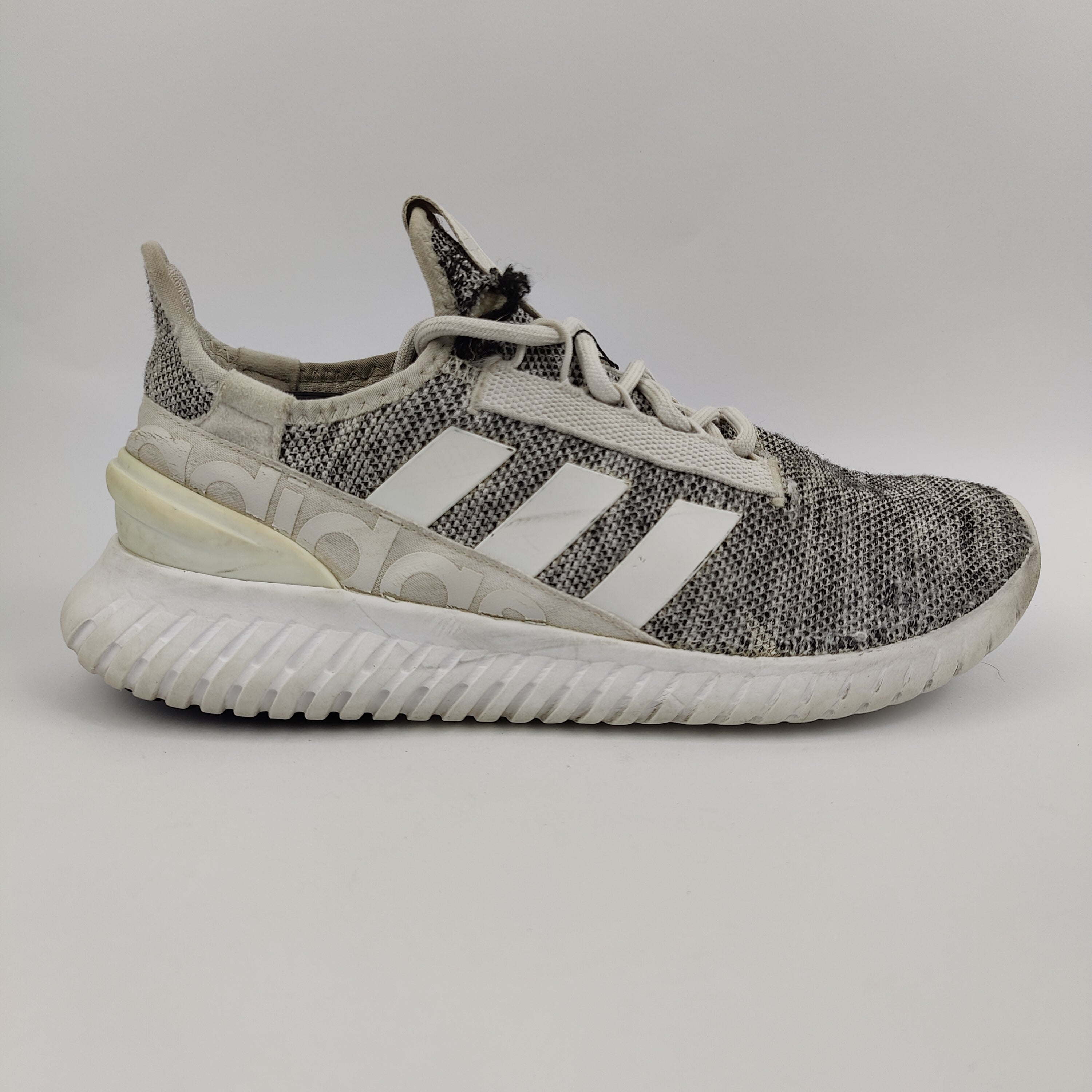 Adidas Kaptir 2.0 (UK/PK 10) - 44.5 | Excellent