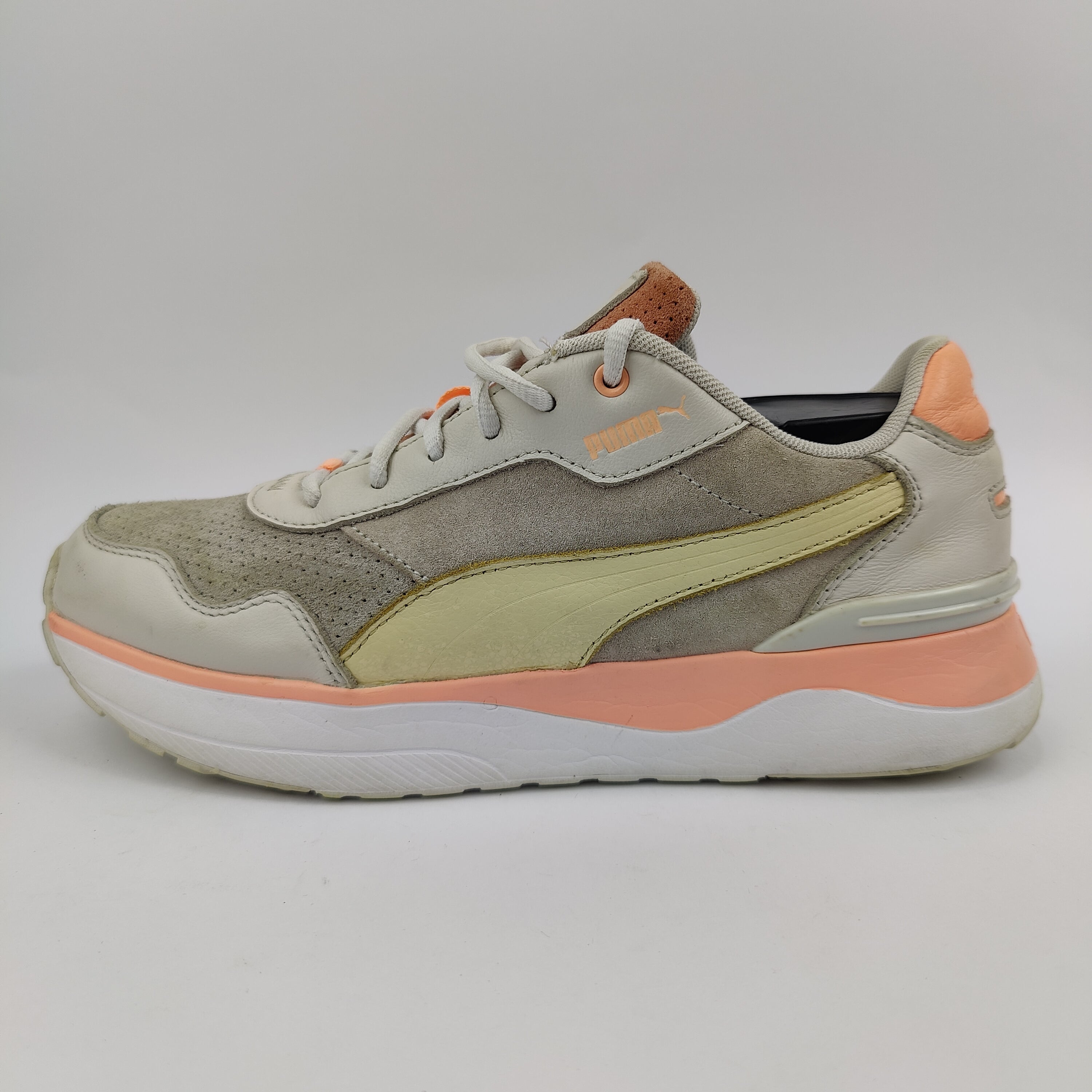 Puma R78 Voyage (UK/PK 6.5) - 40 | Excellent