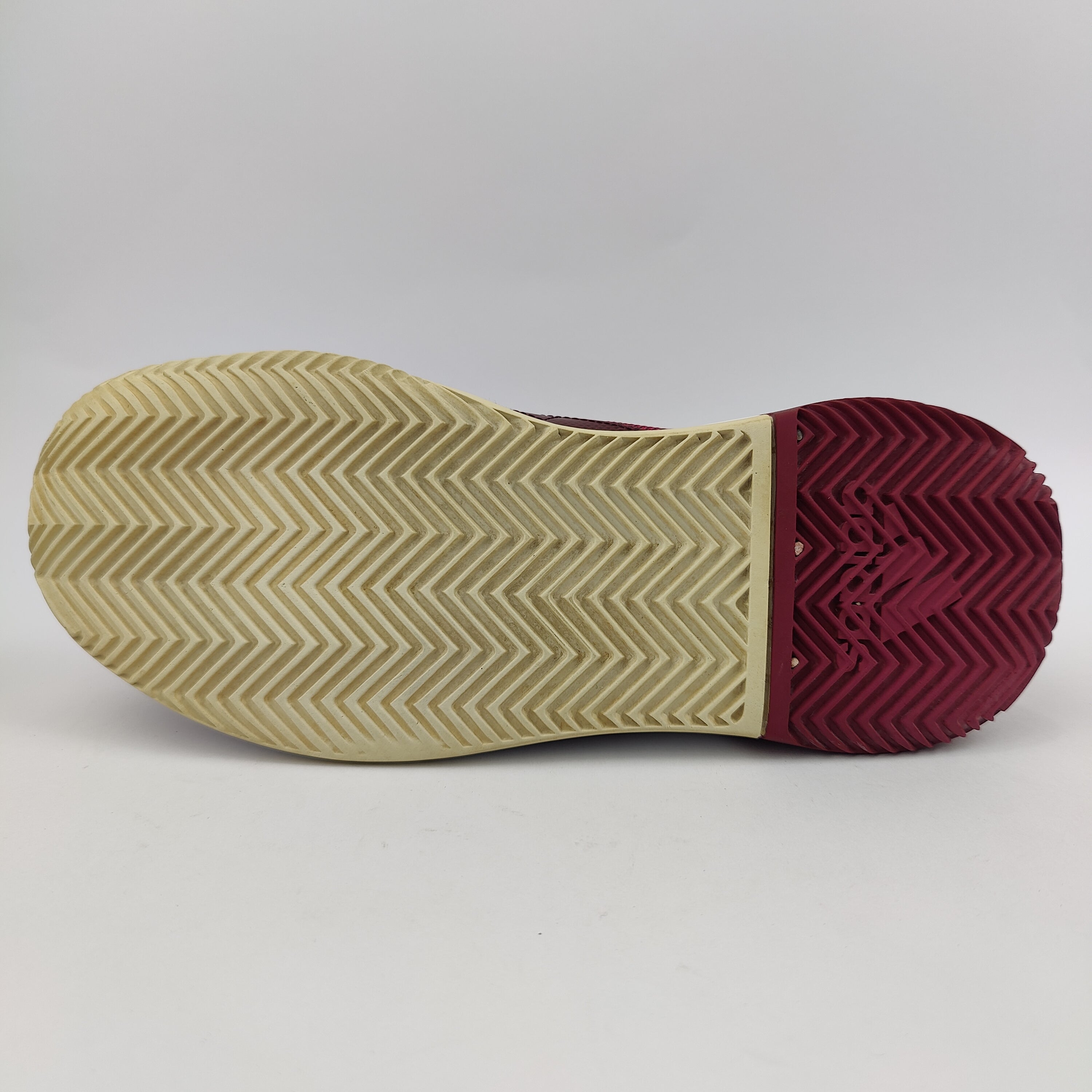 Adidas Adizero Defiant (UK/PK 7) - 40.5 | Prime