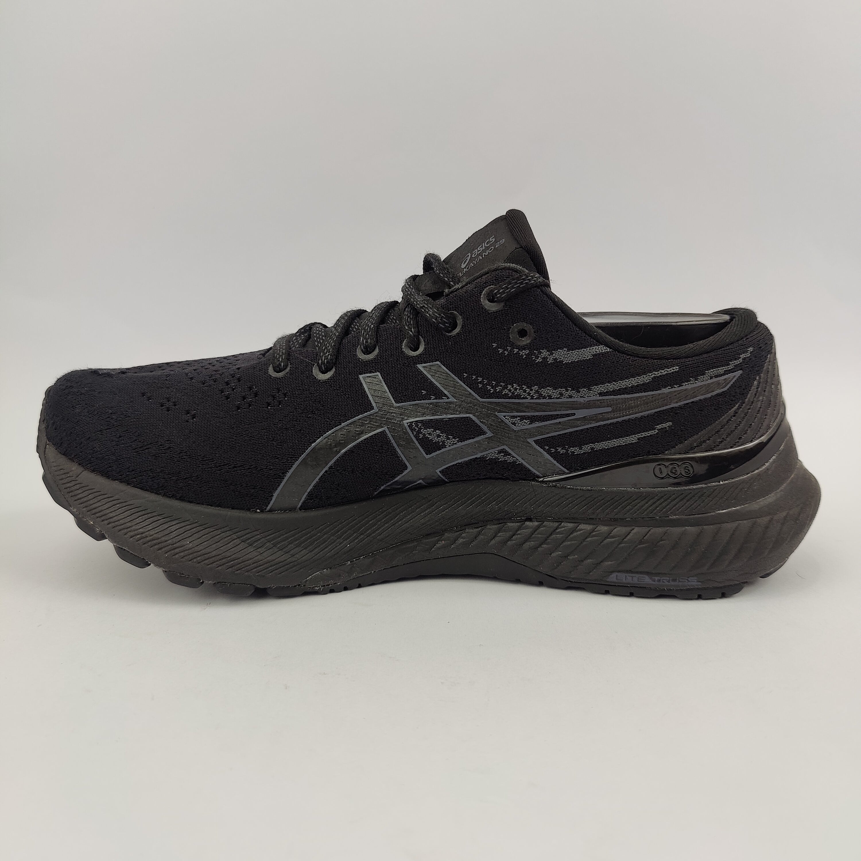 ASICS Gel Kayano 29 (UK/PK 7) - 40.5 | Excellent