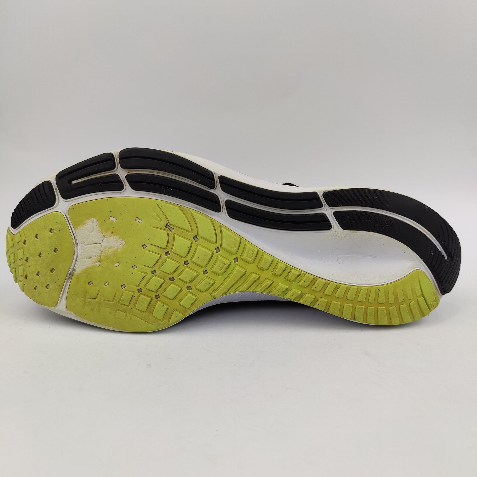 Nike Air Zoom Pegasus 37 (UK/PK 6) - 40 | Excellent
