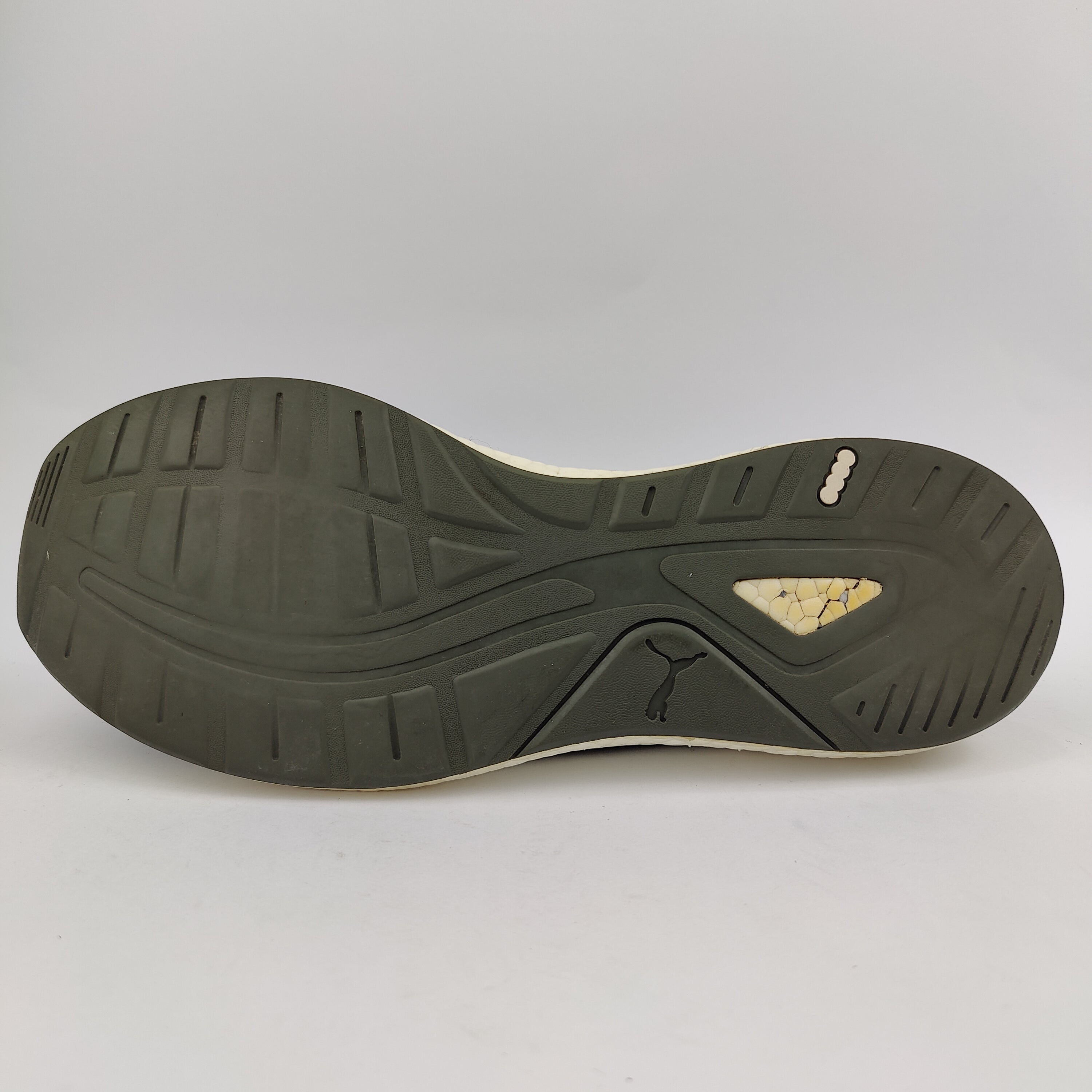 PUMA NRGY Neko (UK/PK 10.5) - 45 | Excellent