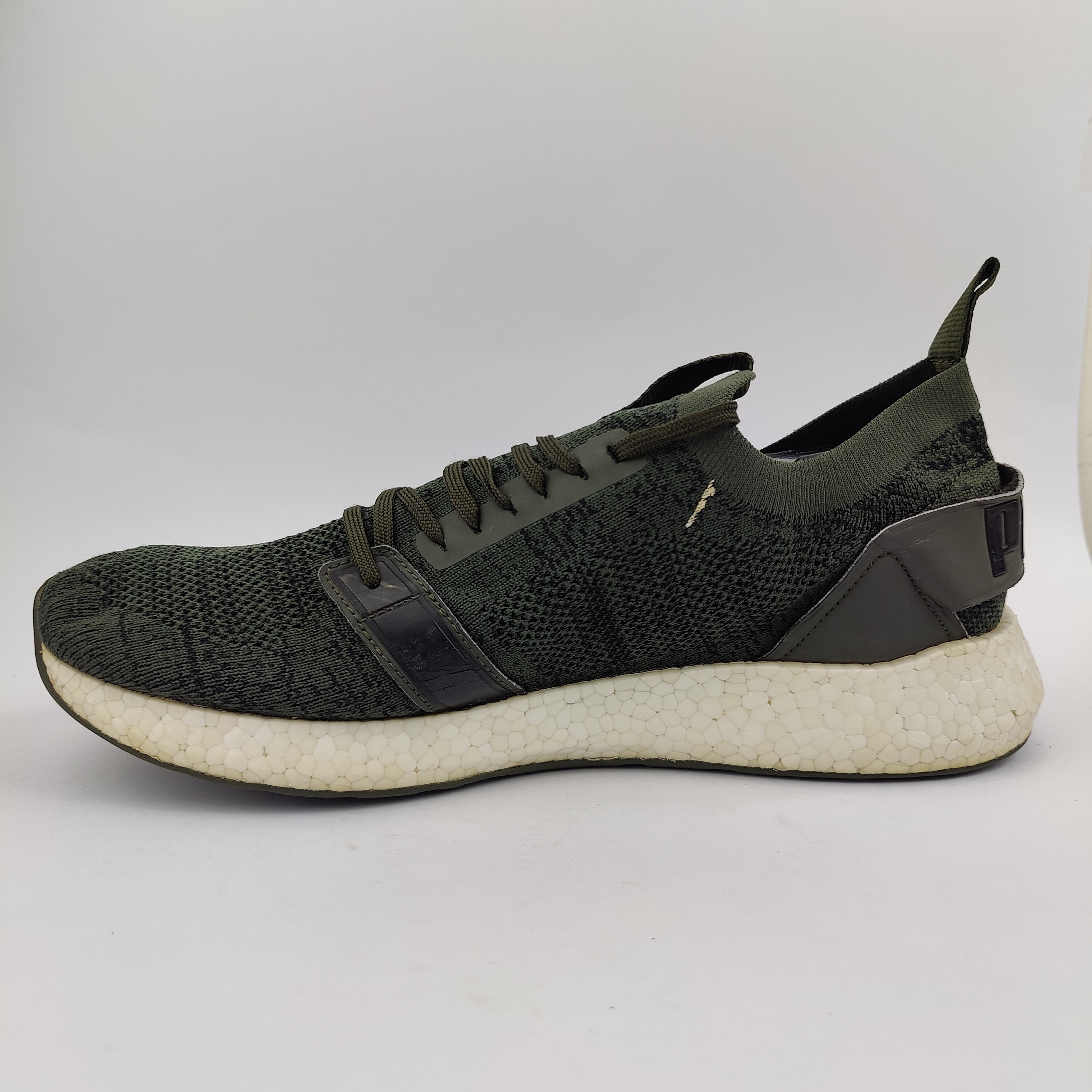 PUMA NRGY Neko (UK/PK 10.5) - 45 | Excellent