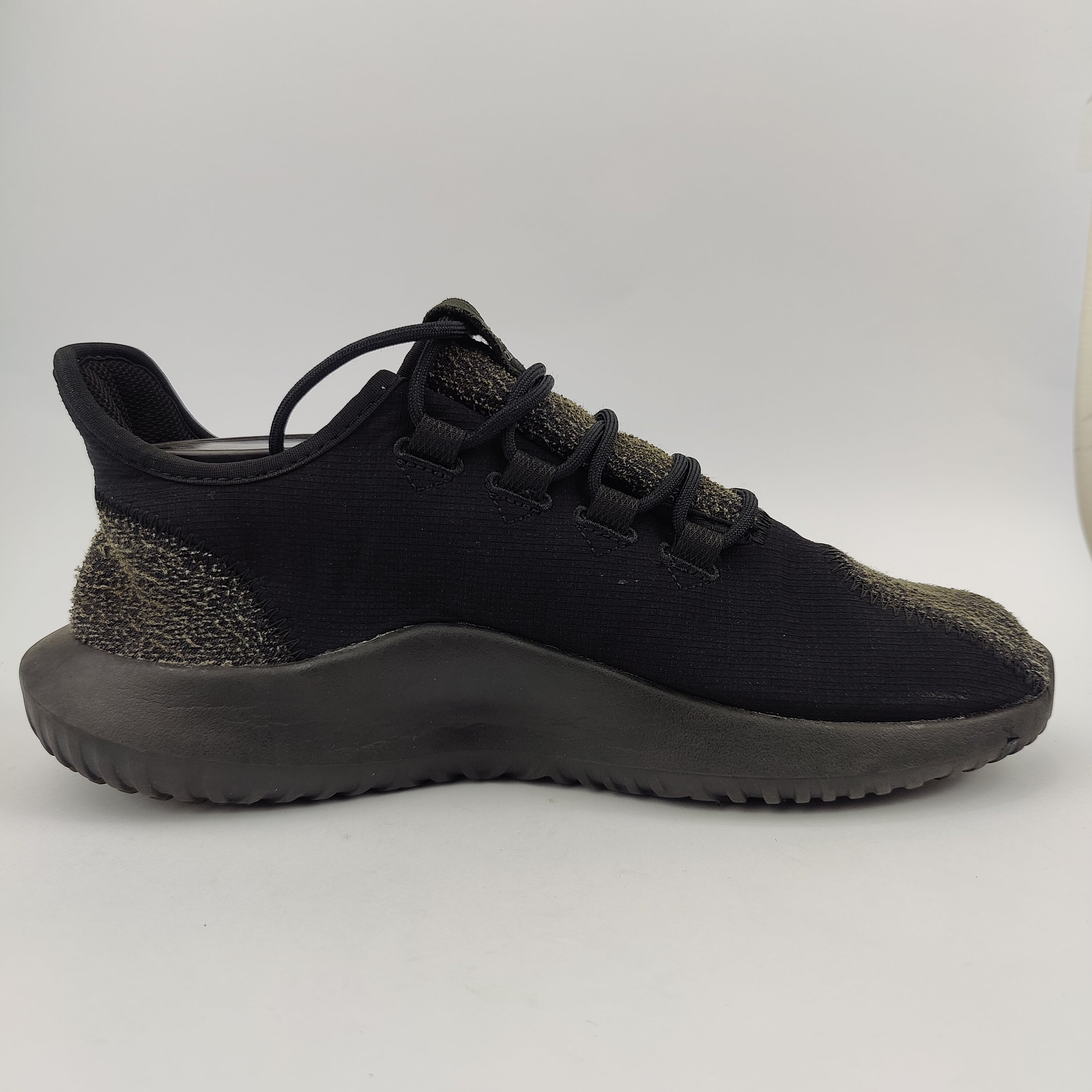 Adidas Tubular (UK/PK 8.5) - 42.5 | Prime