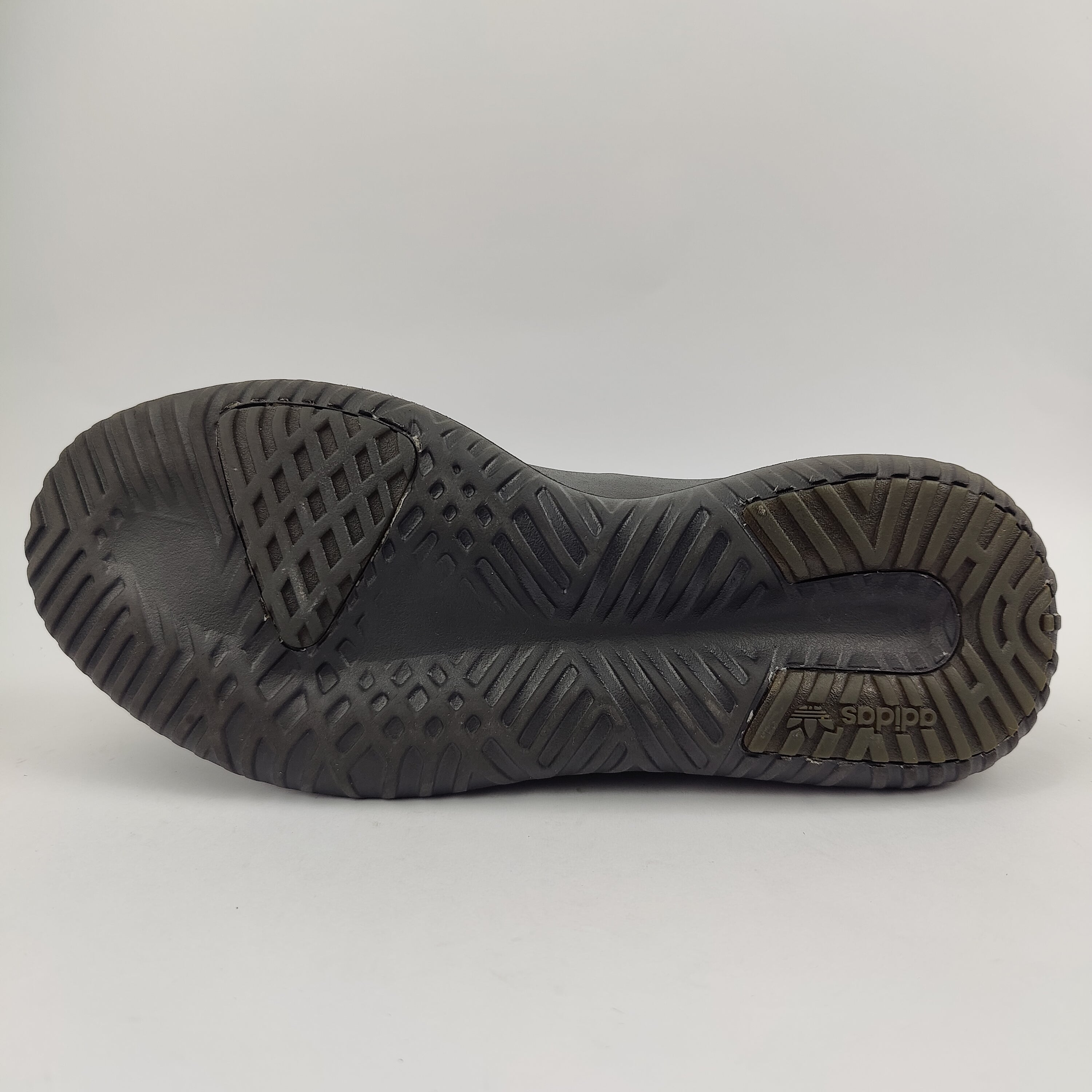 Adidas Tubular (UK/PK 8.5) - 42.5 | Prime