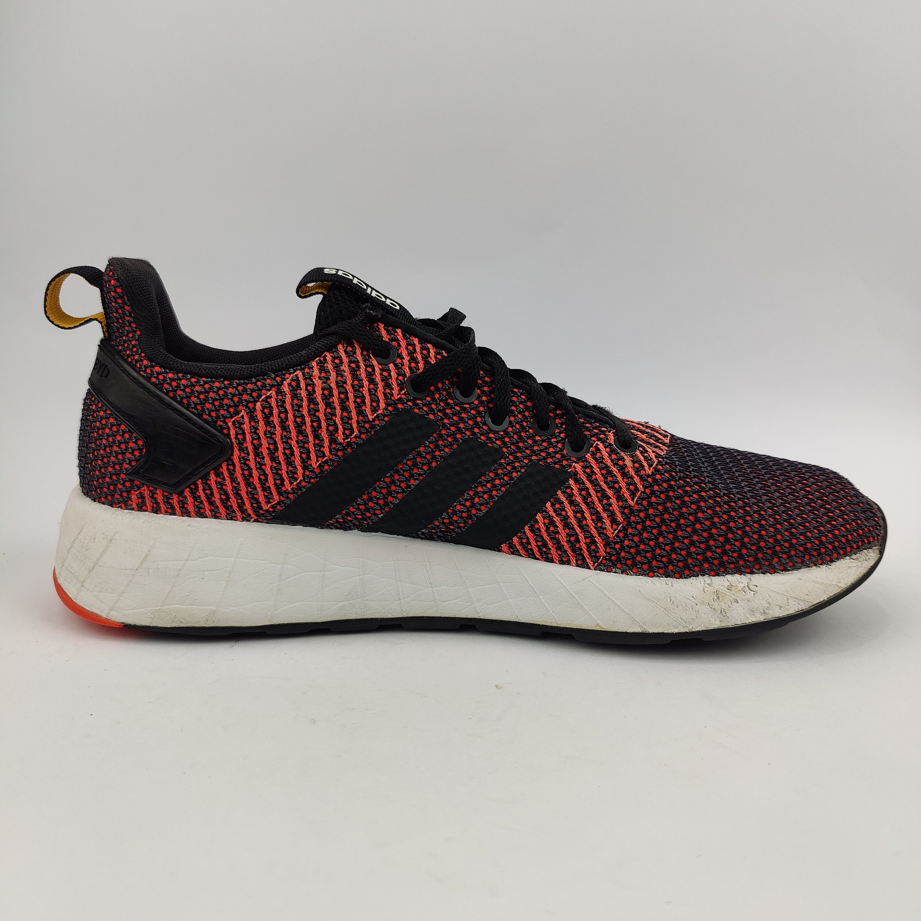 Adidas Questar (UK/PK 9) - 43.5 | Excellent