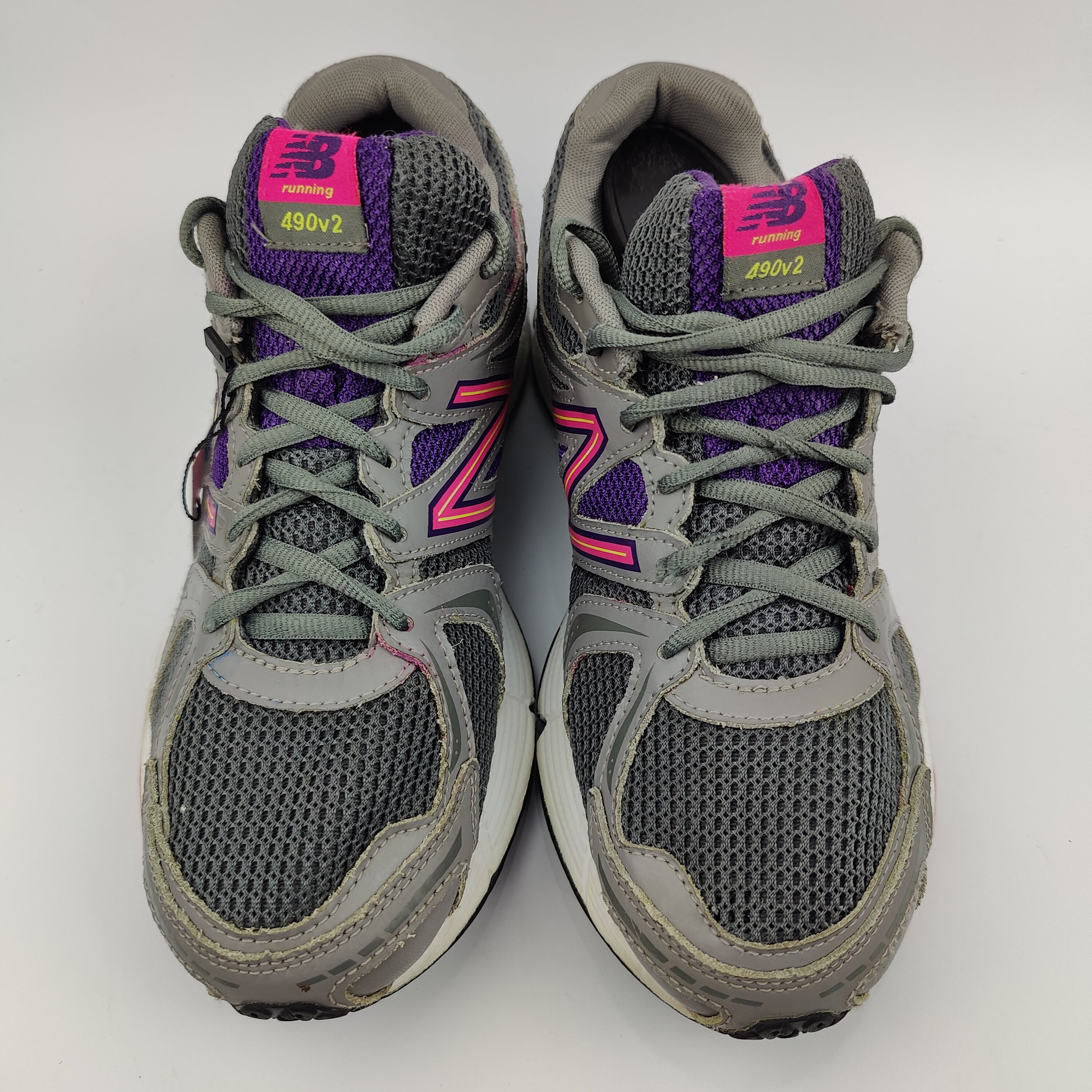 New Balance 490v2 (UK/PK 8) - 41.5 | Excellent