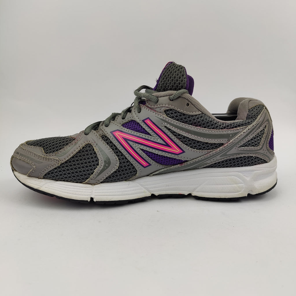 New Balance 490v2 (UK/PK 8) - 41.5 | Excellent