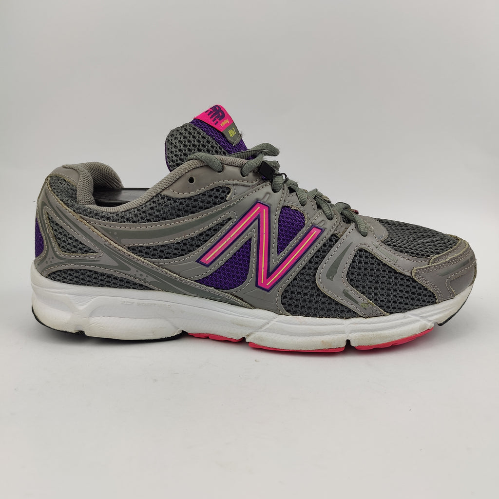 New Balance 490v2 (UK/PK 8) - 41.5 | Excellent