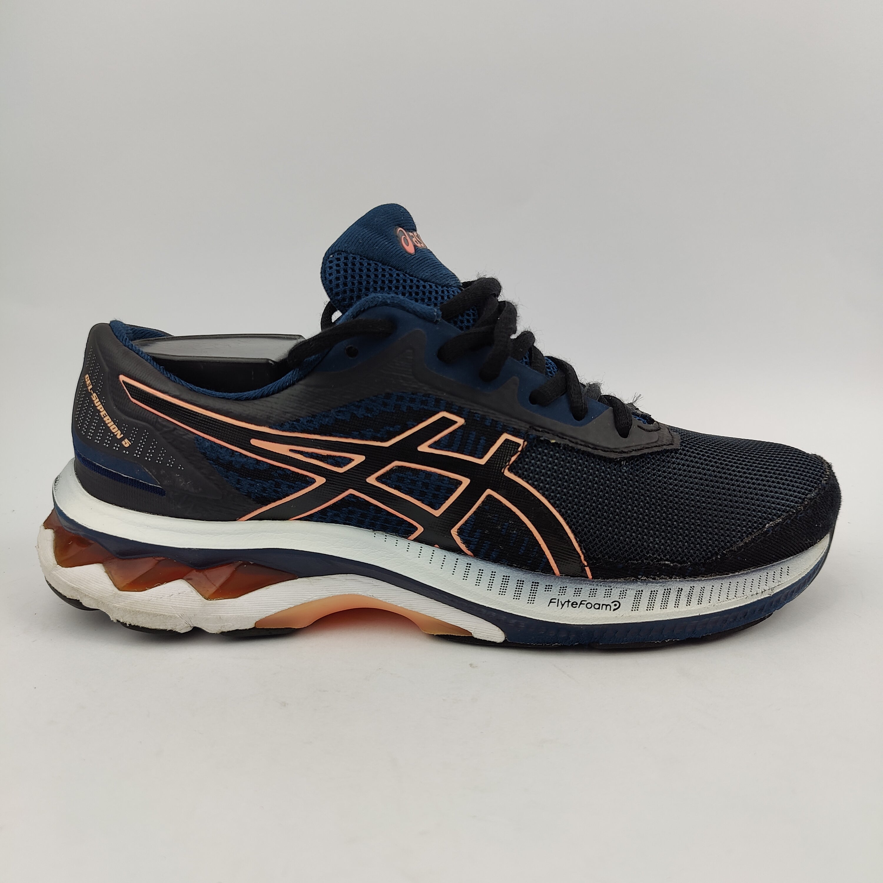 ASICS Gel Superion 5 (UK/PK 6.5) - 40 | Excellent