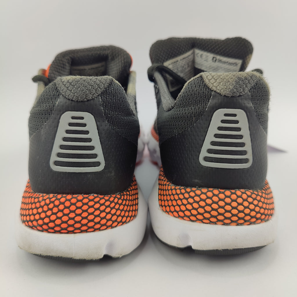 Under Armour HOVR (UK/PK 6.5) - 40.5 | Excellent