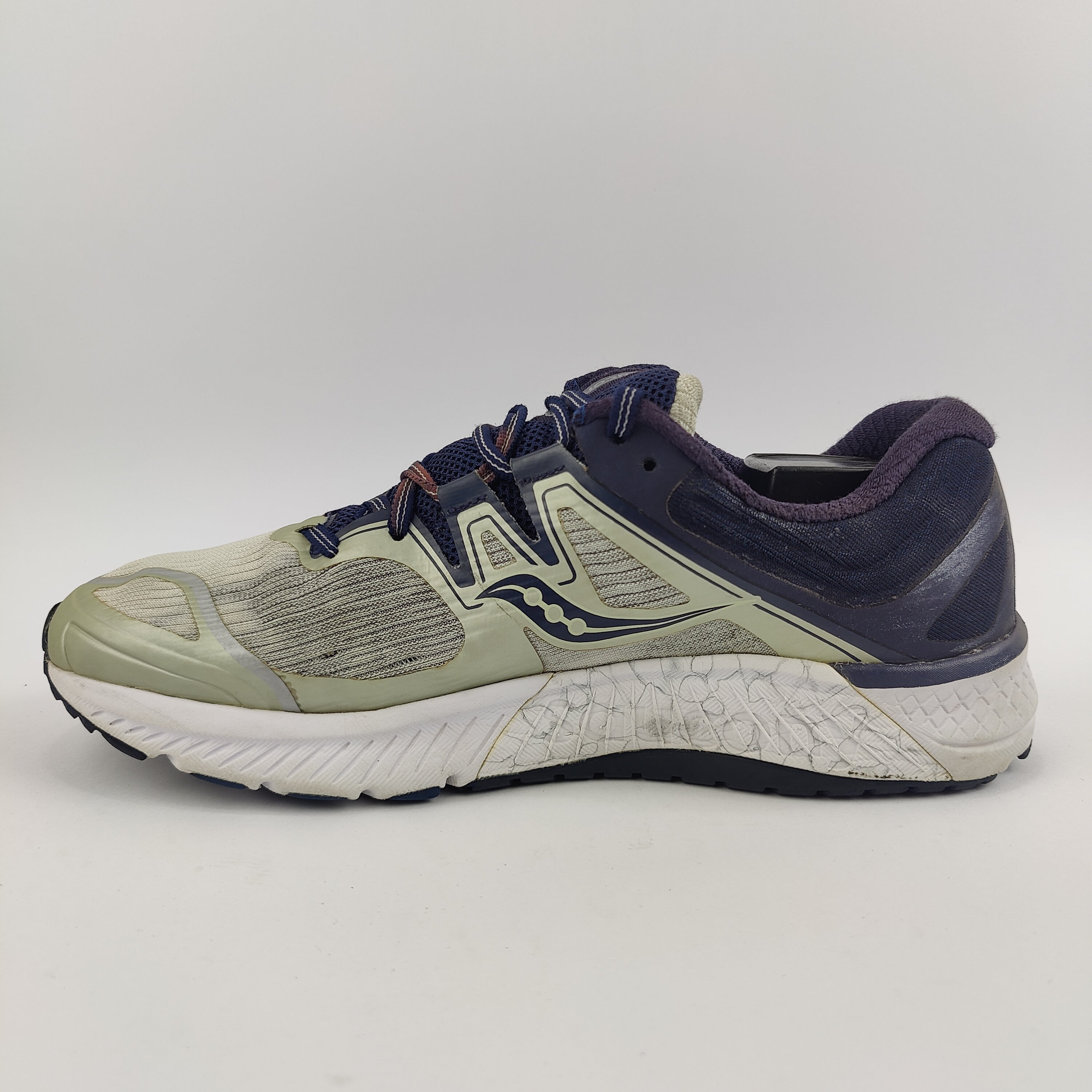 Saucony Guide ISO (UK/PK 9) - 44 | Prime