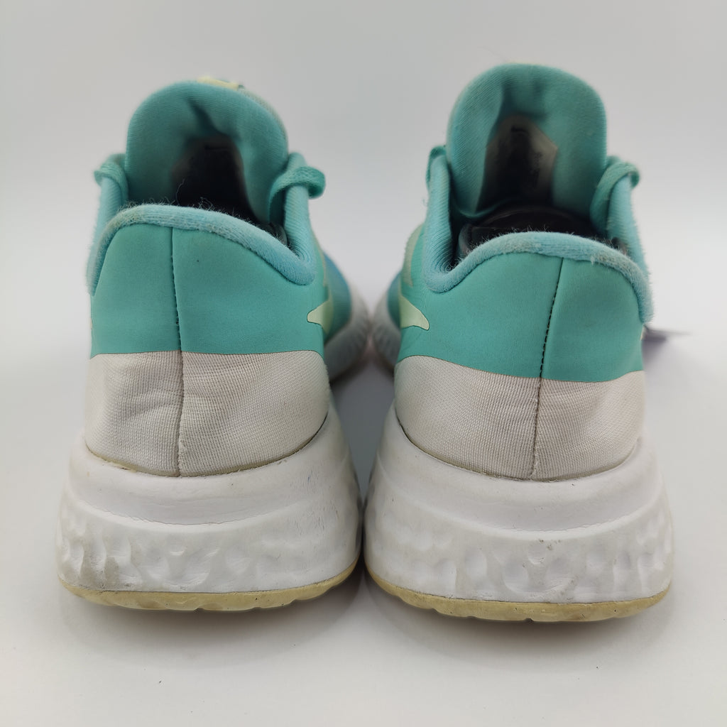 Nike Revolution 5 (UK/PK 4.5) - 37.5 | Prime