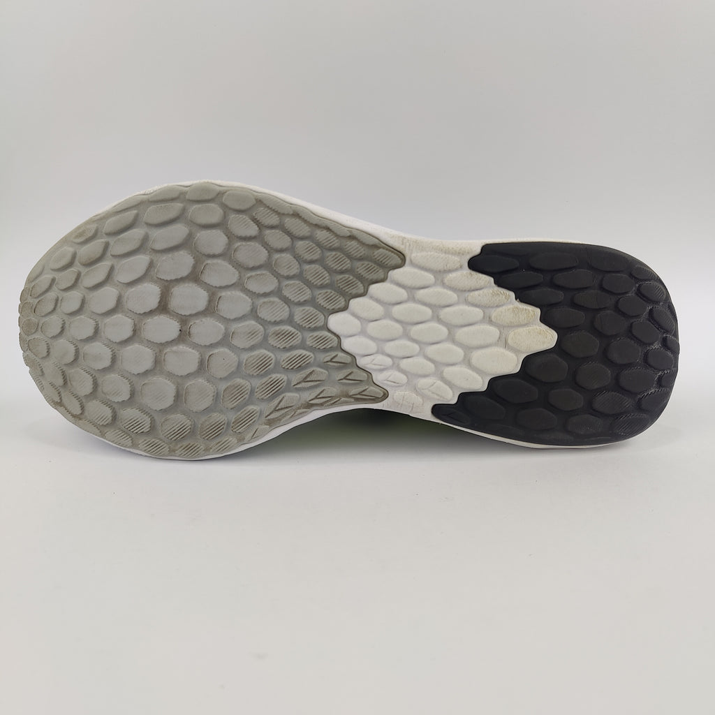 New Balance Fresh Foam Tempo (UK/PK 9) - 43 | Prime