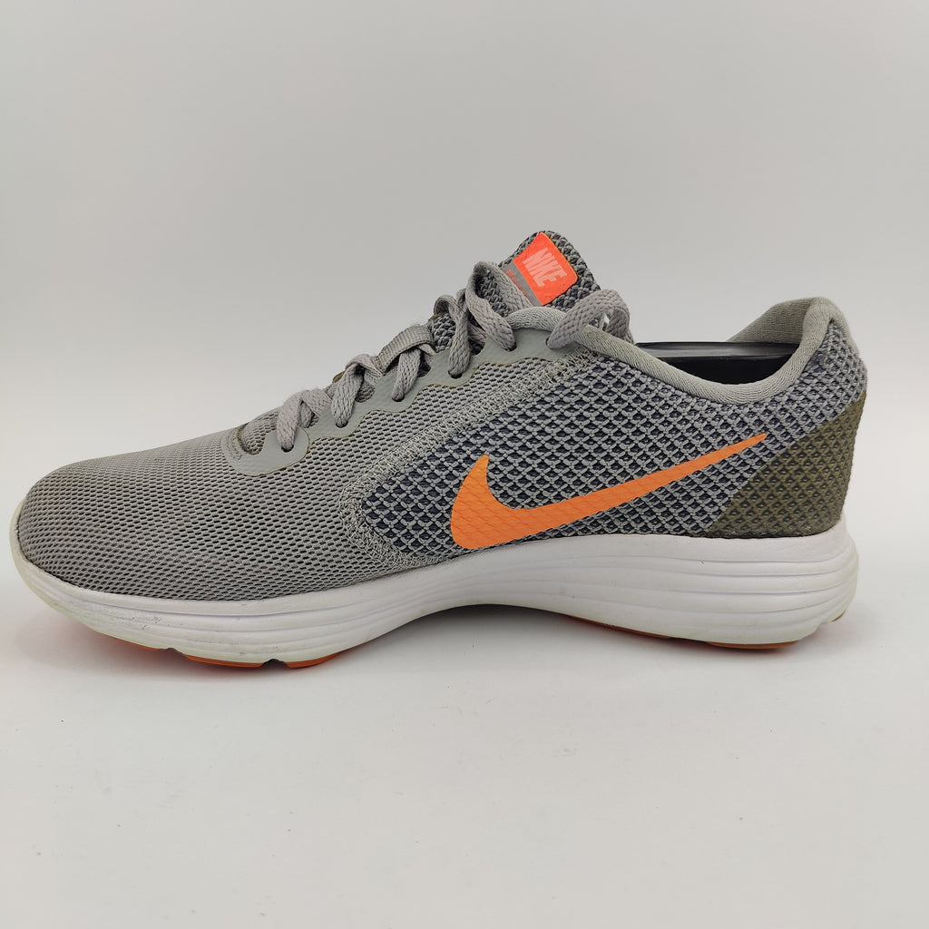 Nike Revolution 3 (UK/PK 5.5) - 39 | Excellent