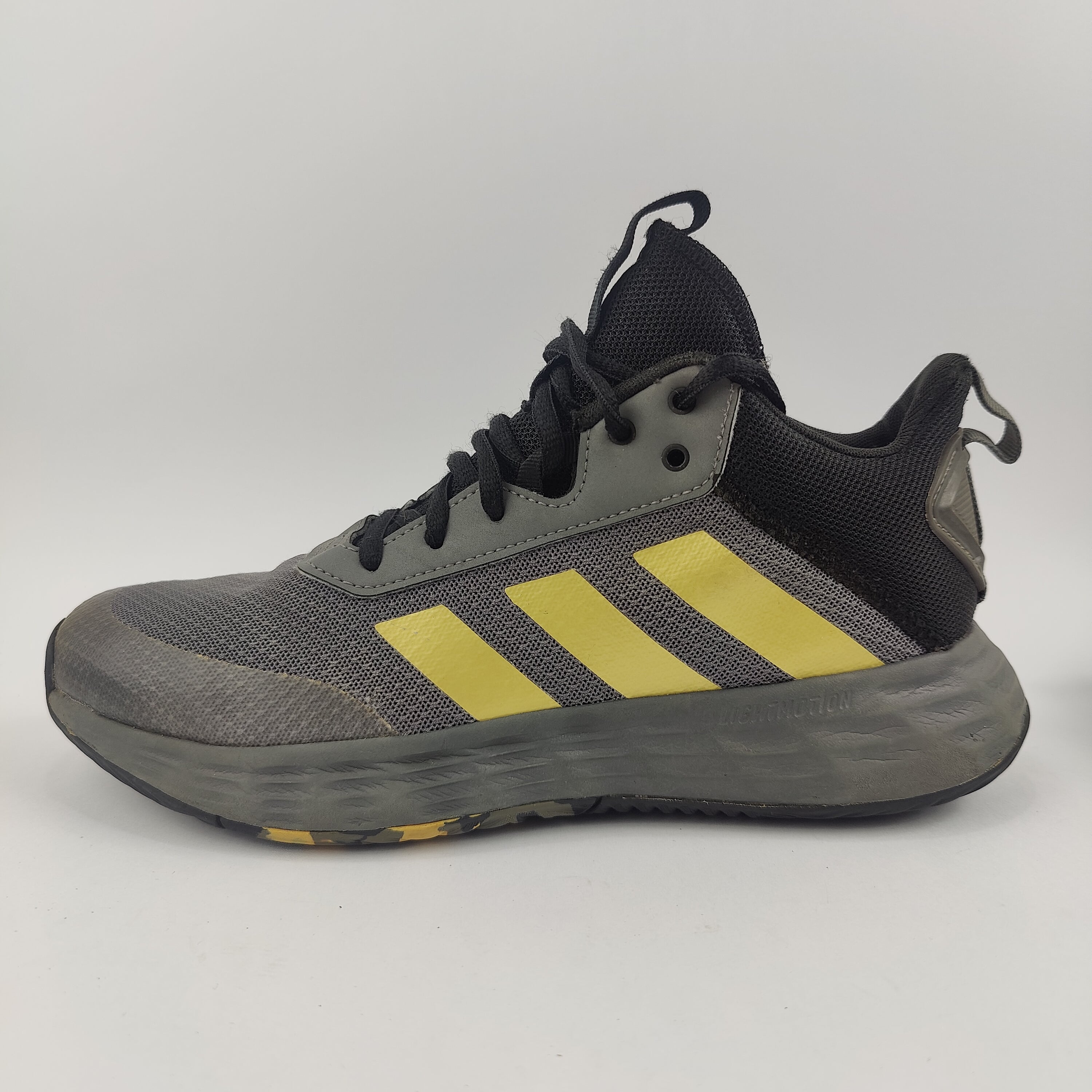 Adidas Ownthegame 2.0 (UK/PK 6.5) - 40 | Prime