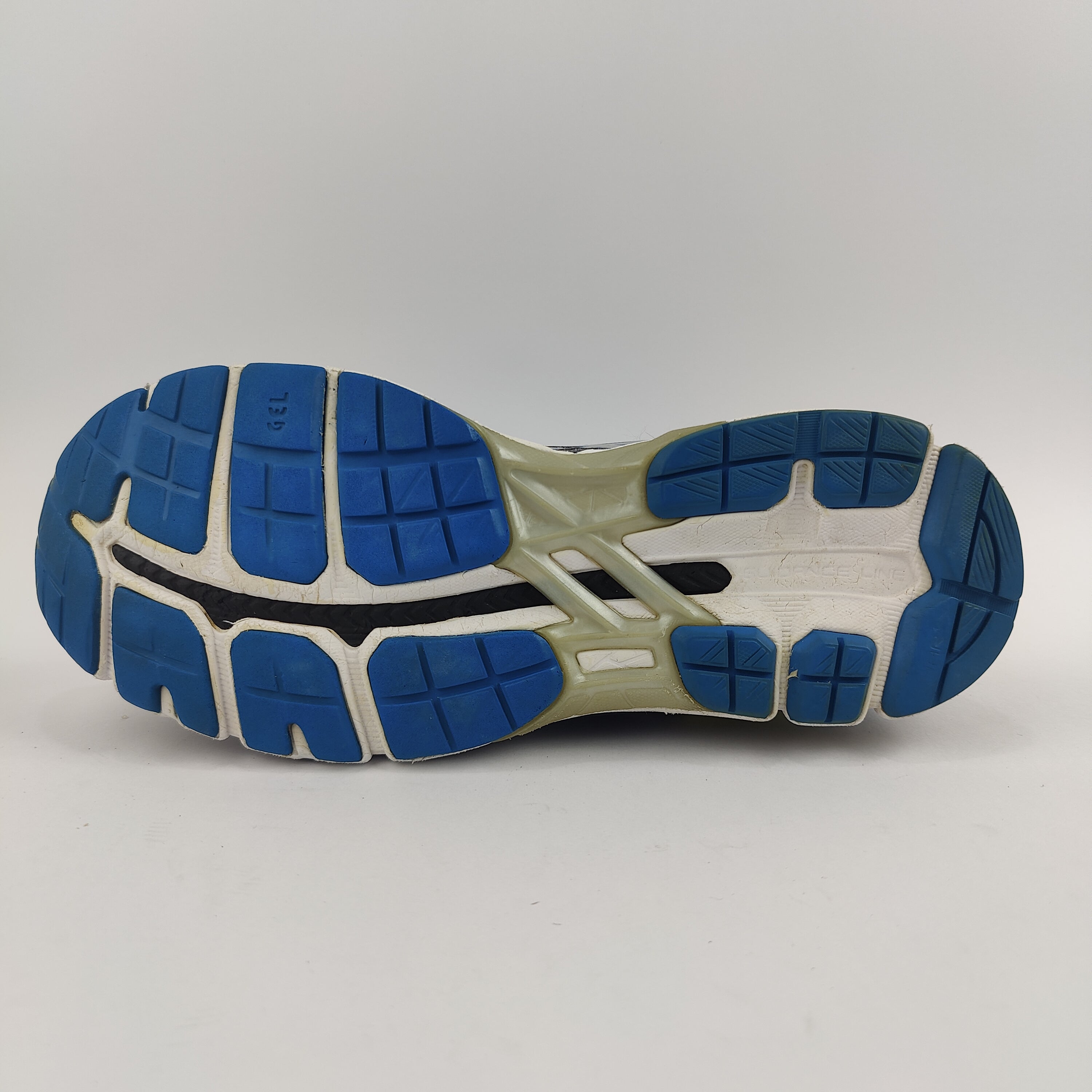 ASICS Gel Kayano 21 (UK/PK 7.5) - 41.5 | Excellent