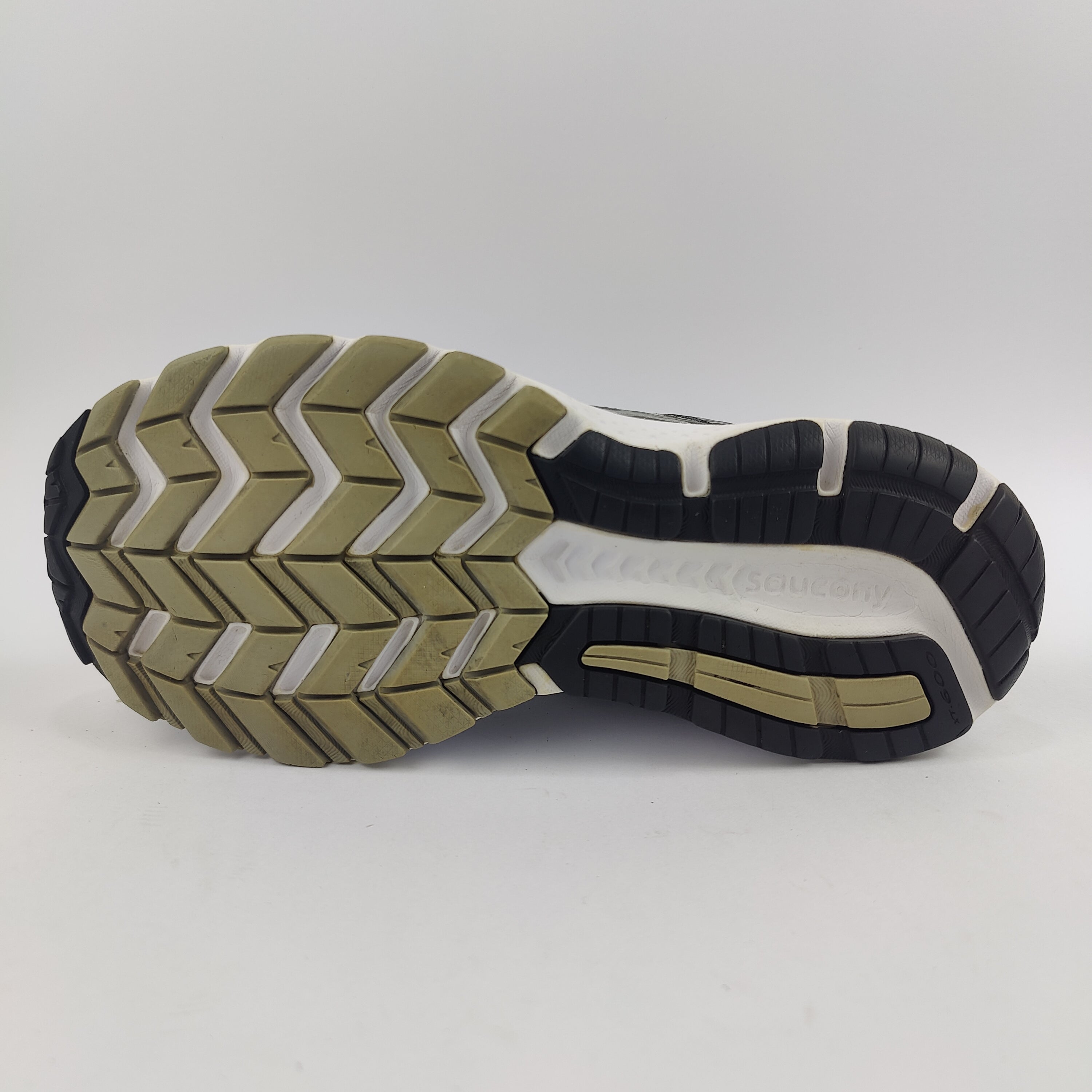 Saucony Cohesion 11 (UK/PK 7) - 40.5 | Prime