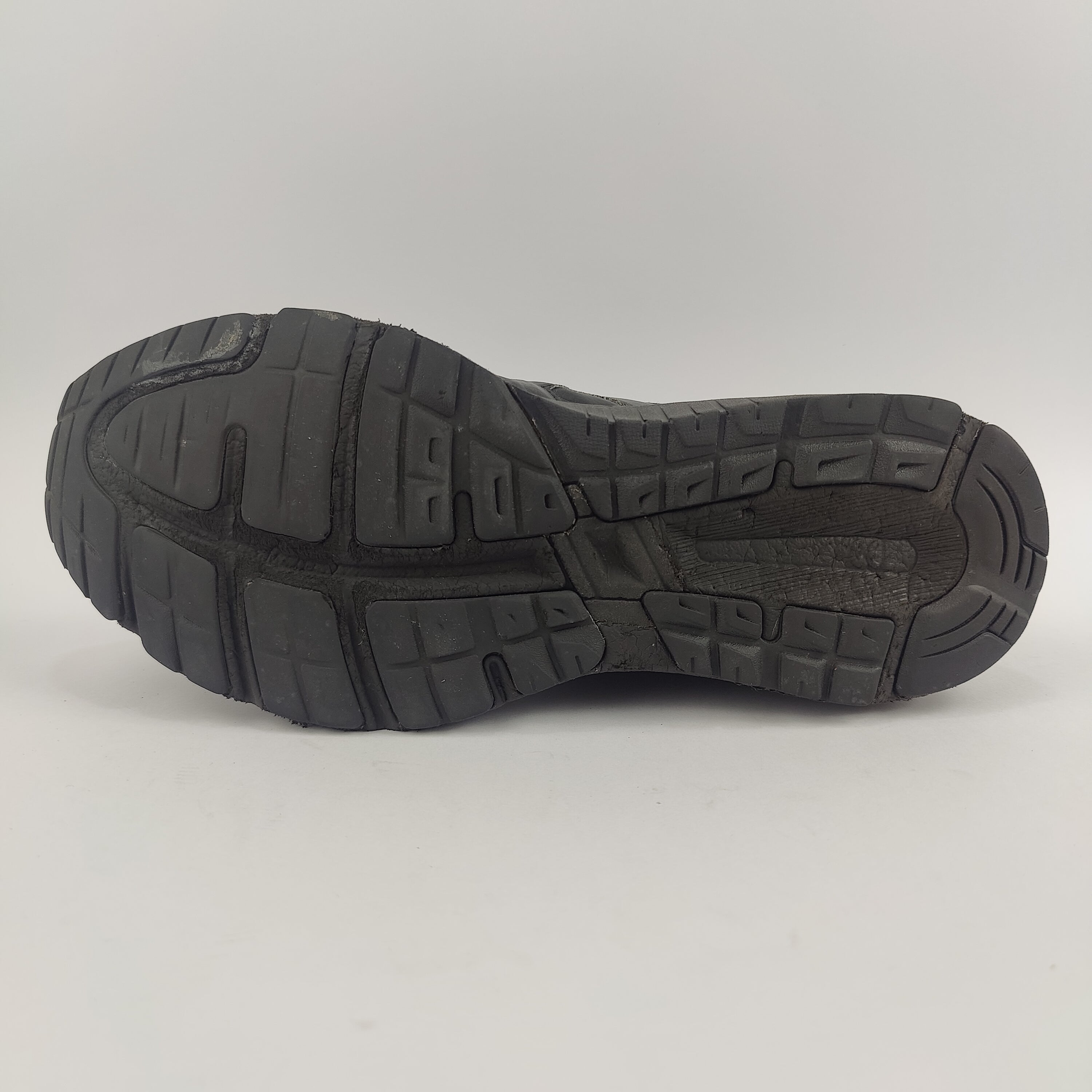 ASICS GT 1000 (UK/PK 9) - 44 | Excellent